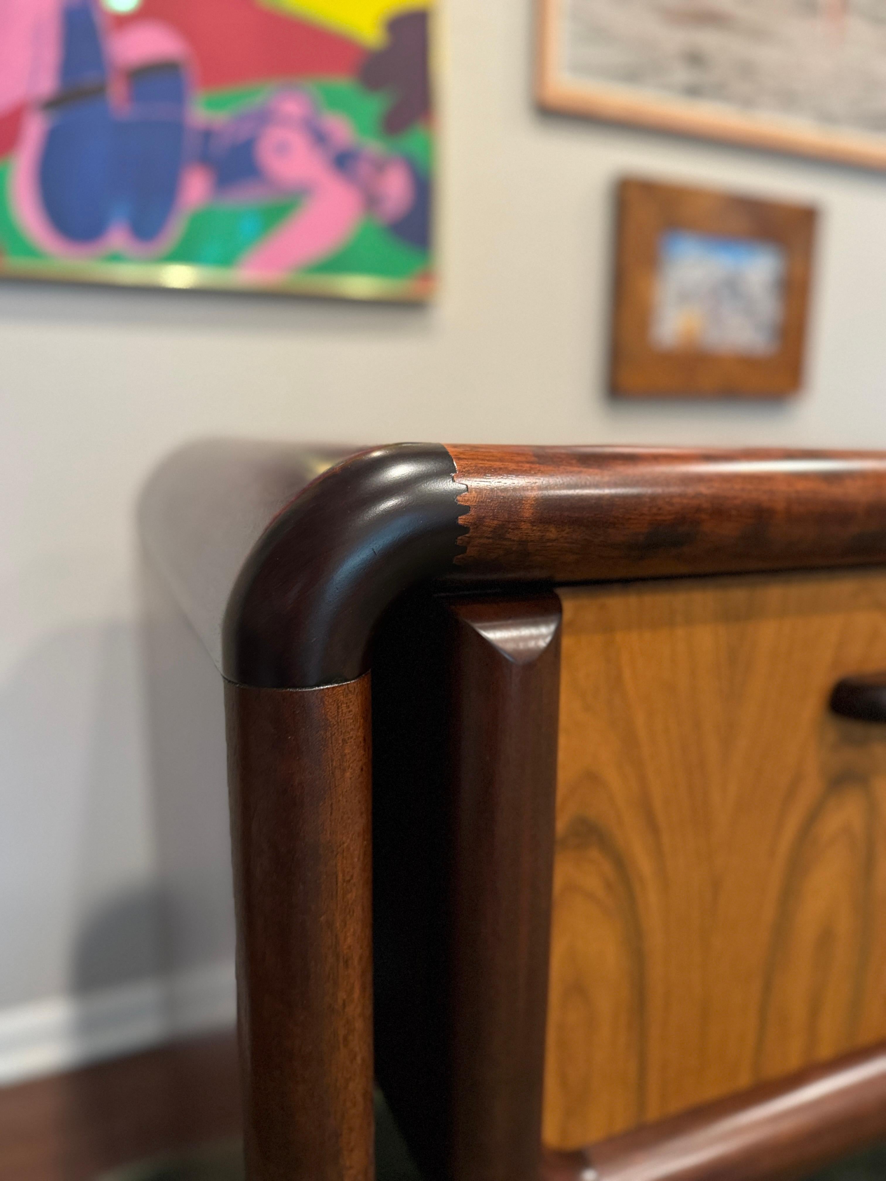 Mid century modern Dyrlund “Supreme” credenza in rosewood, circa 1970s 6