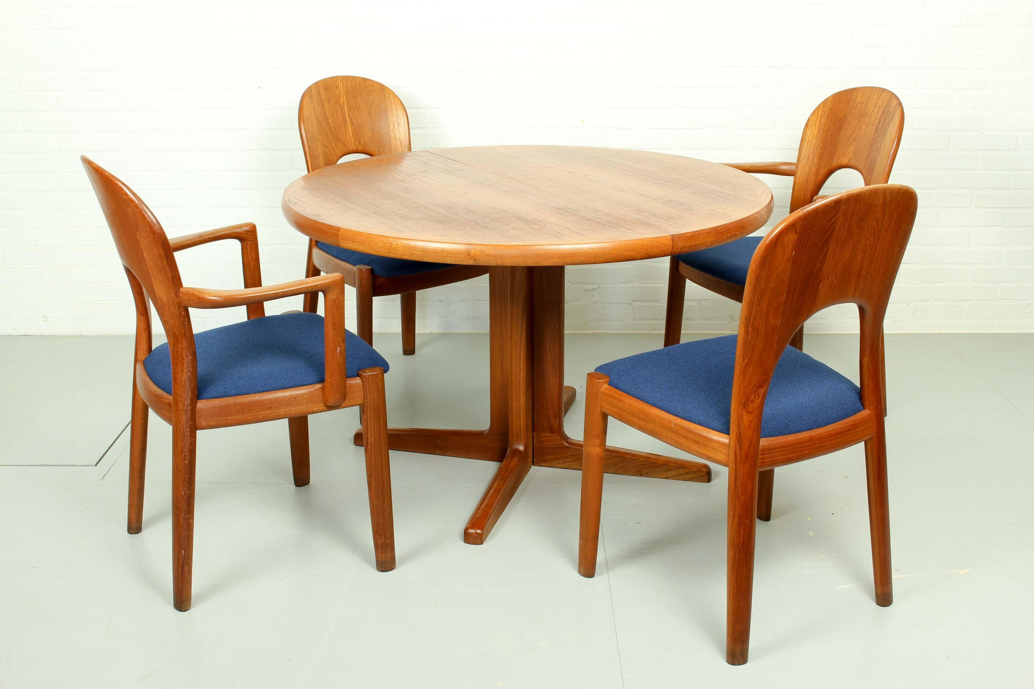 Mid-Century Modern E. Valentinsen Style Danish Teak Expandable Dining Table 1