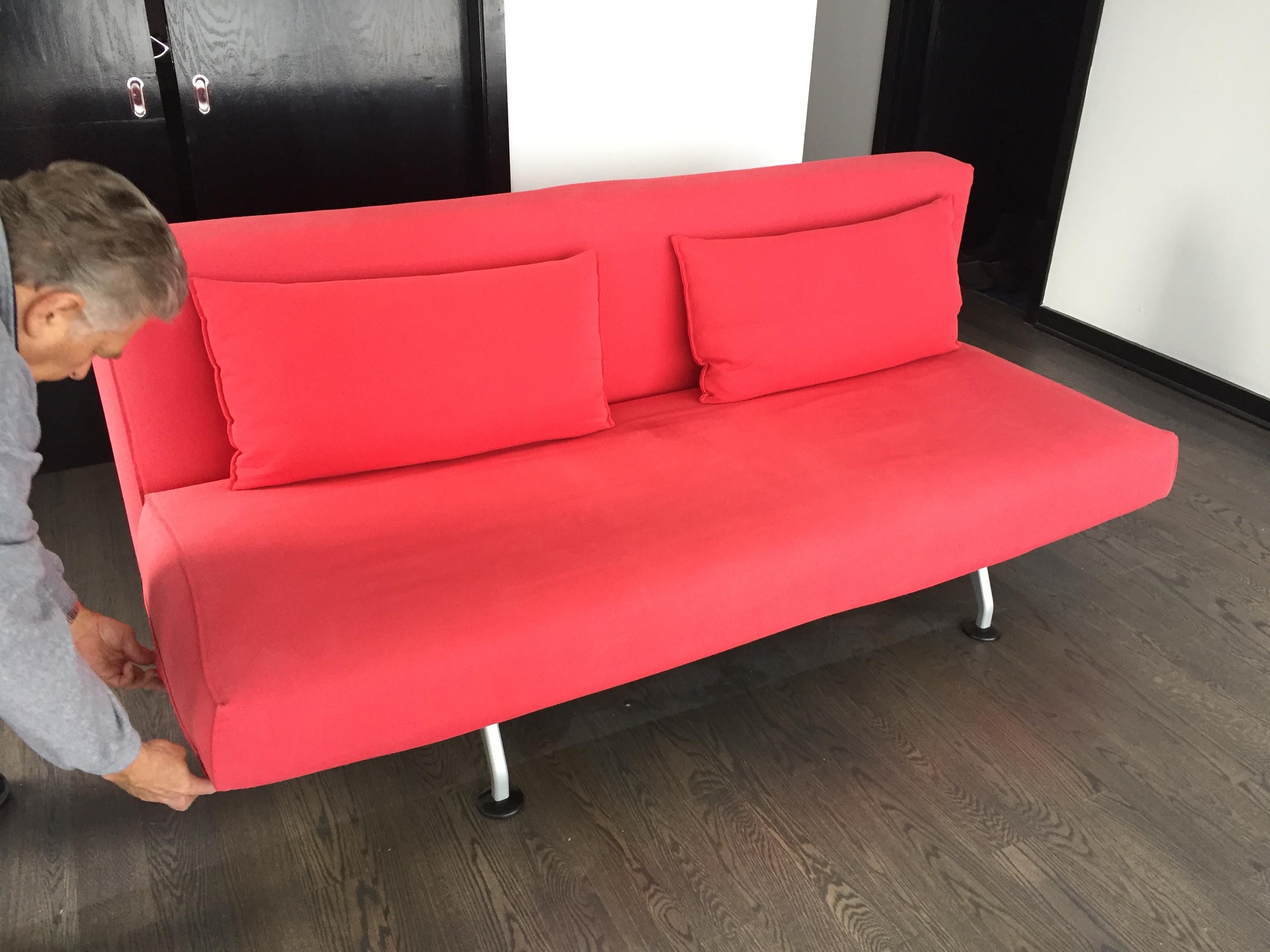 Mid-Century Modern Eames Design Within Reach Sliding Sofa In Good Condition For Sale In Chicago, IL