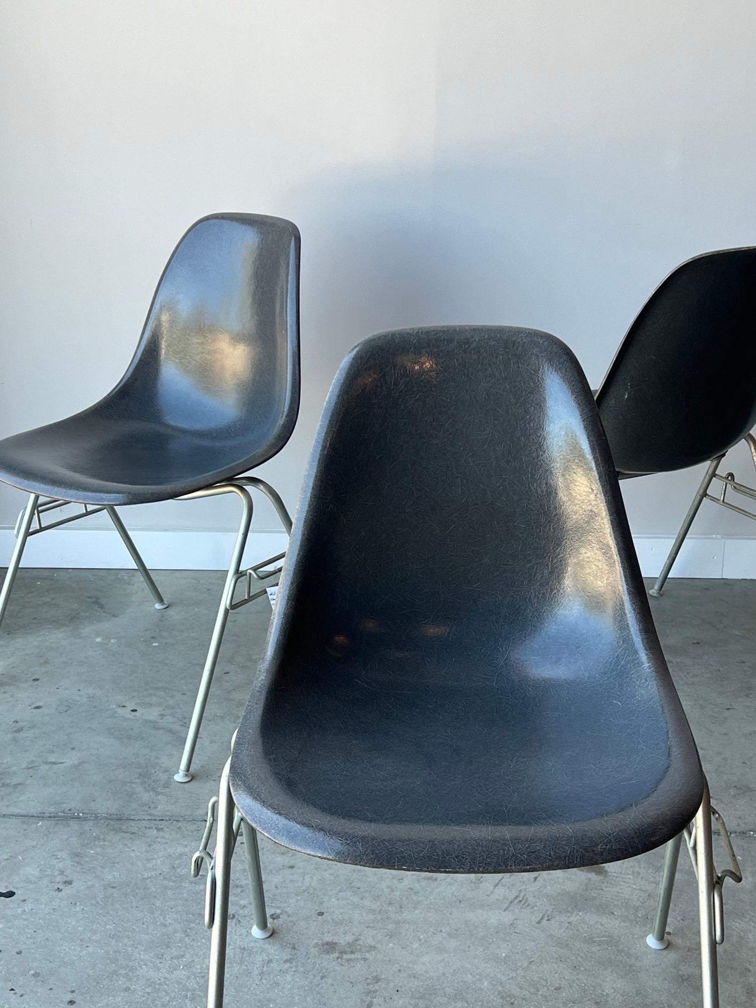 Mid Century Modern Eames DSS Chairs - Set of 8 For Sale 1