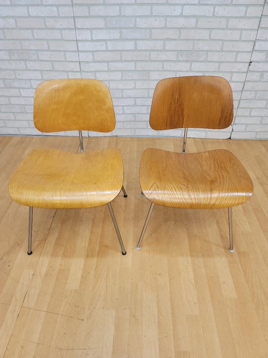 Sillas de madera contrachapada estilo Eames para Herman Miller de mediados del siglo XX - Juego de 2 en venta 3