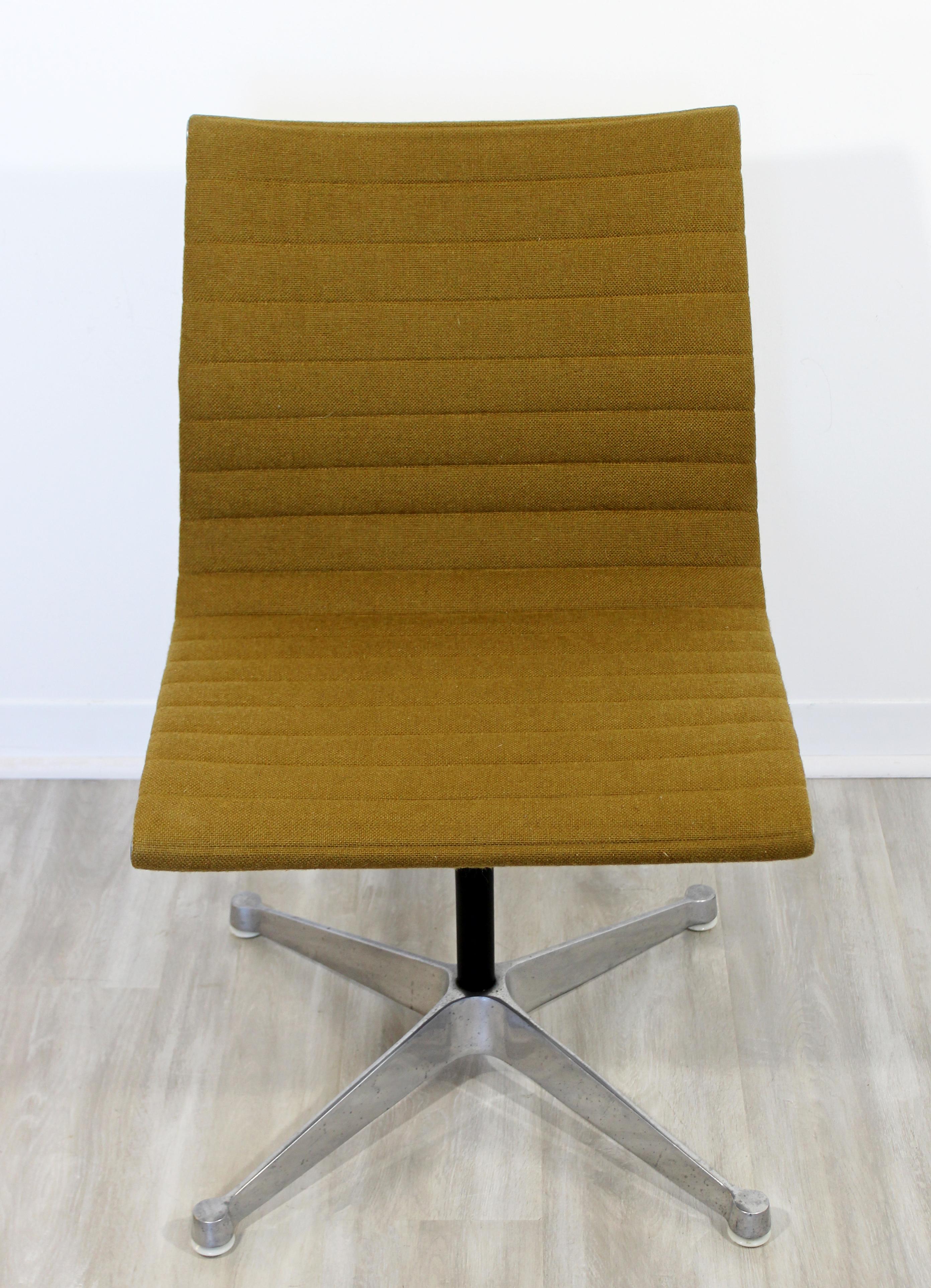 American Mid-Century Modern Eames Herman Miller Aluminum Group Side Chair, 1950s