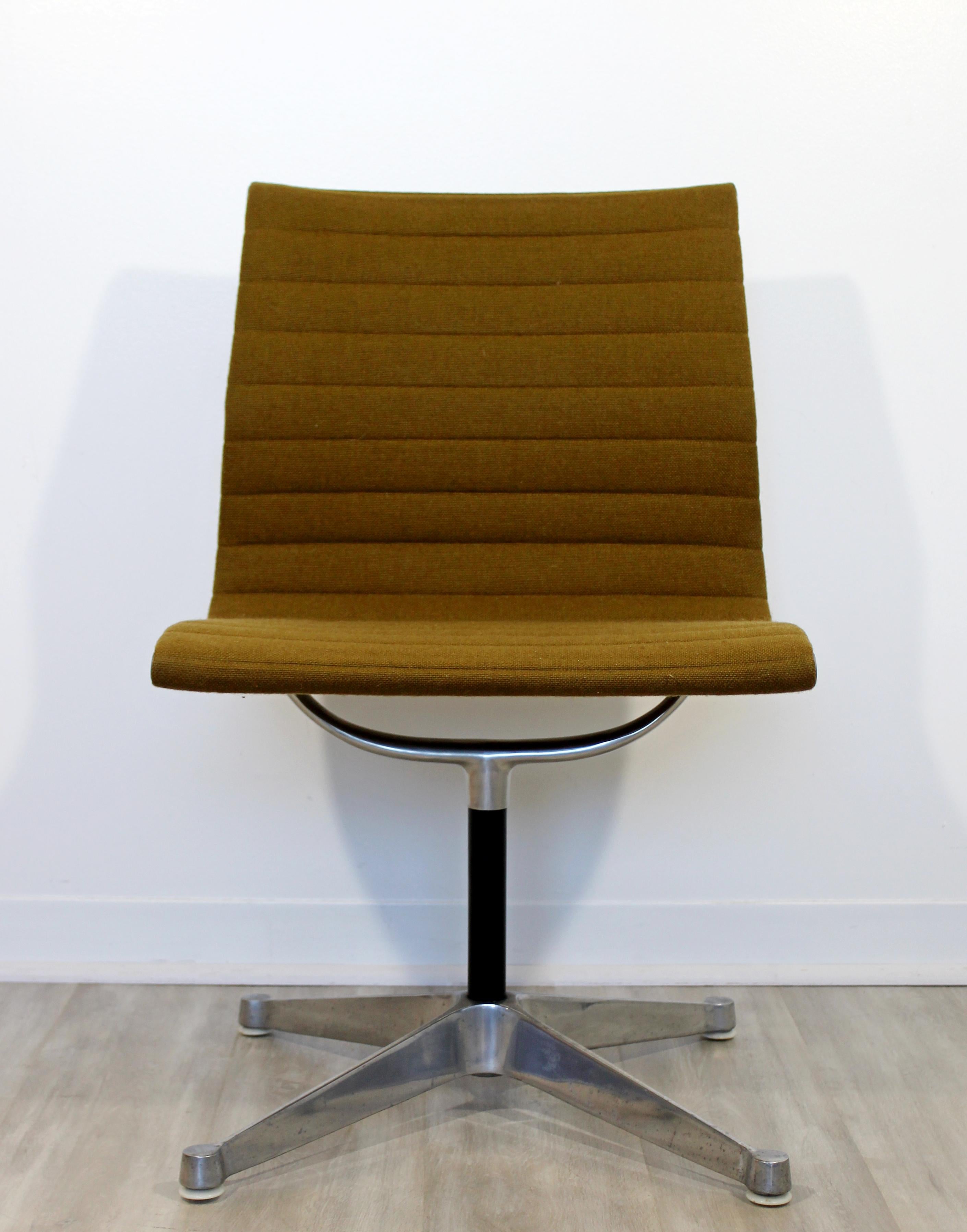 Mid-Century Modern Eames Herman Miller Aluminum Group Side Chair, 1950s 3