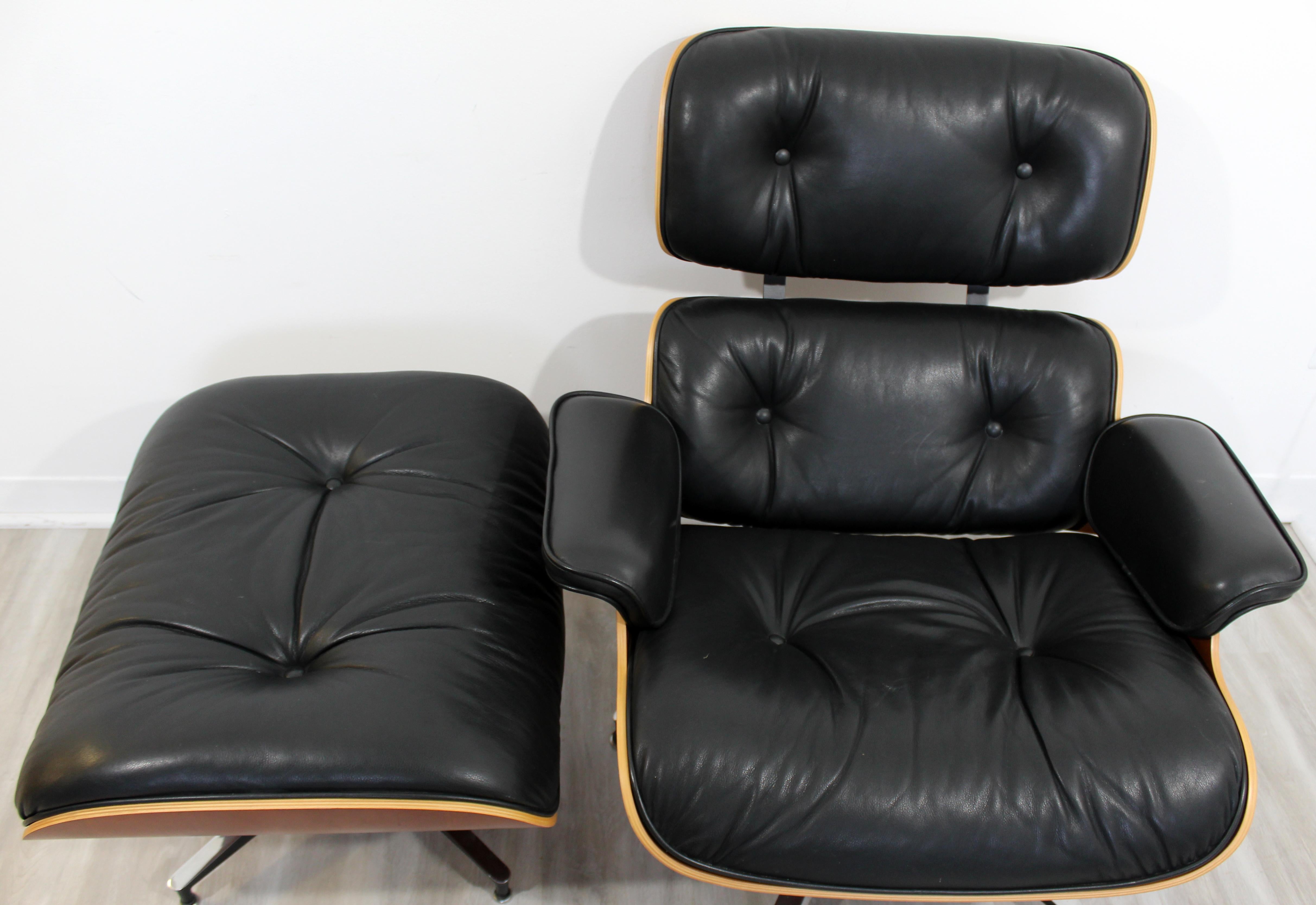 Mid-Century Modern Eames Herman Miller Classic Walnut Lounge Chair Ottoman 1980s 2