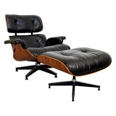 Mid-Century Modern Eames Herman Miller Rosewood Lounge Armchair & Ottoman, 1970s