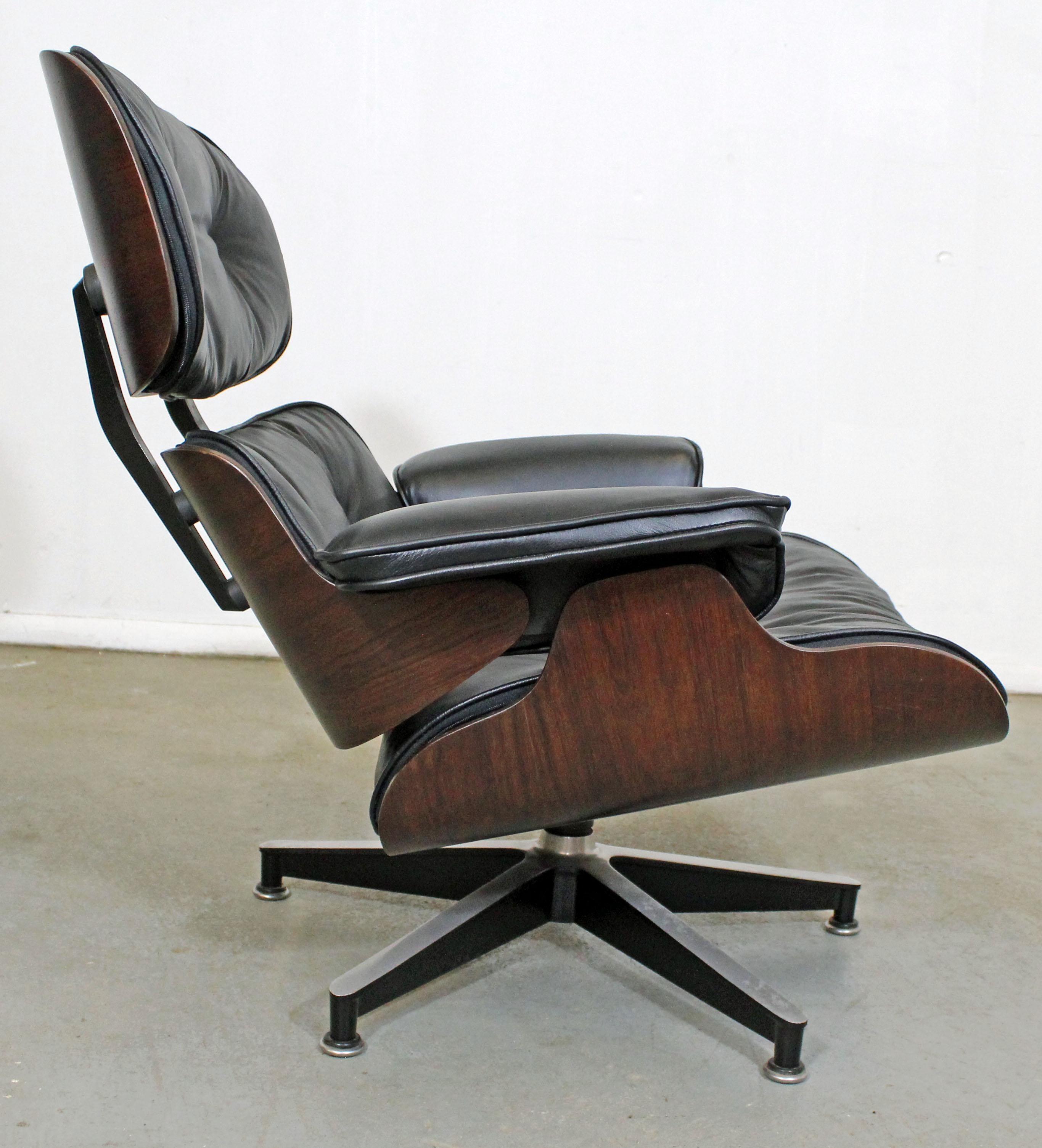 Mid-Century Modern Eames Herman Miller Rosewood Lounge Chair 670 & Ottoman 671 7