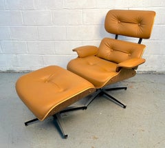 Mid-Century Modern Eames Style Leather Lounge Chair with Ottoman