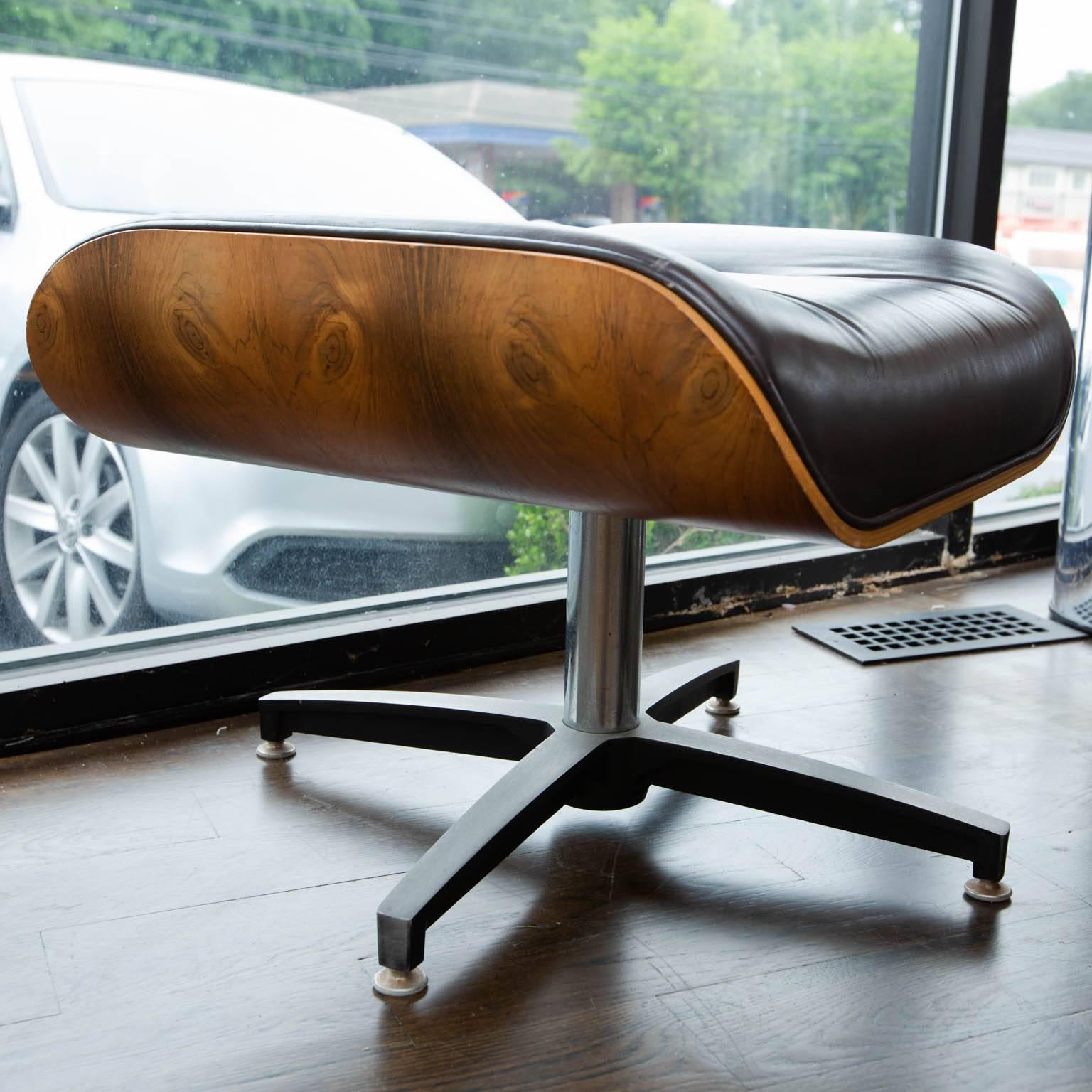 American Mid-Century Modern Eames Style Lounge Chair