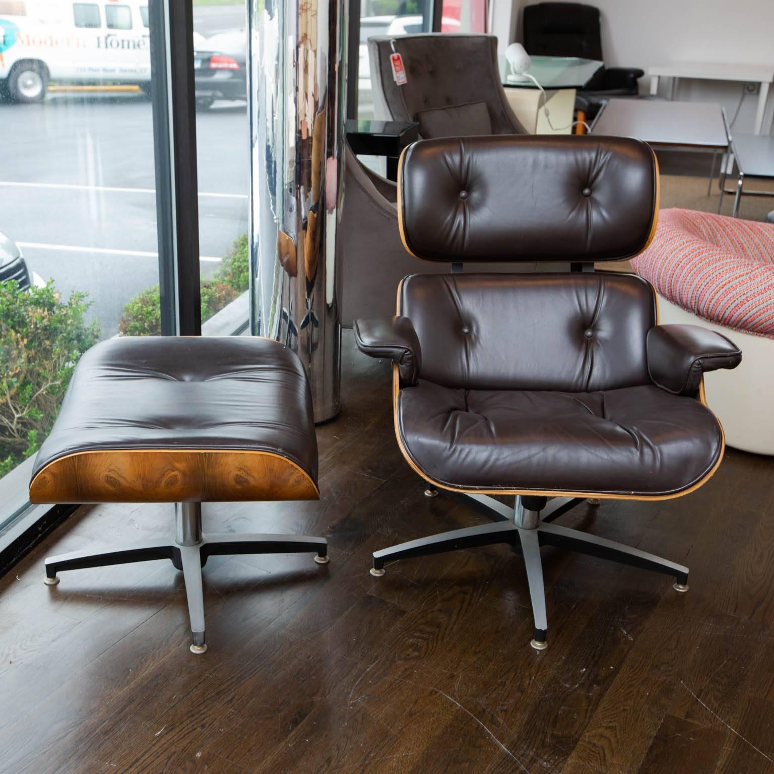 20th Century Mid-Century Modern Eames Style Lounge Chair