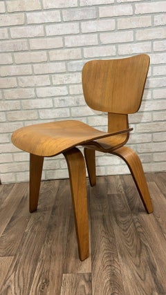 Mid Century Modern Eames Style Screw Configuration Bentwood LCW Lounge Chair