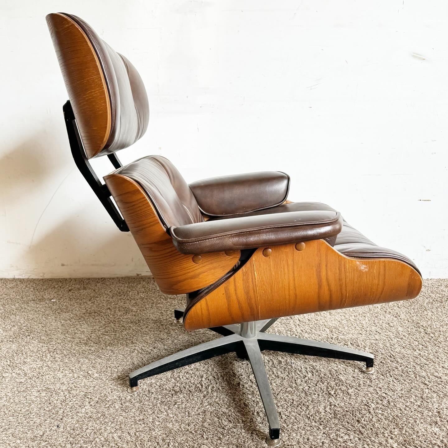 Mid Century Modern Eams Style Lounge Chair by Frank Doerner for Plycraft For Sale 2