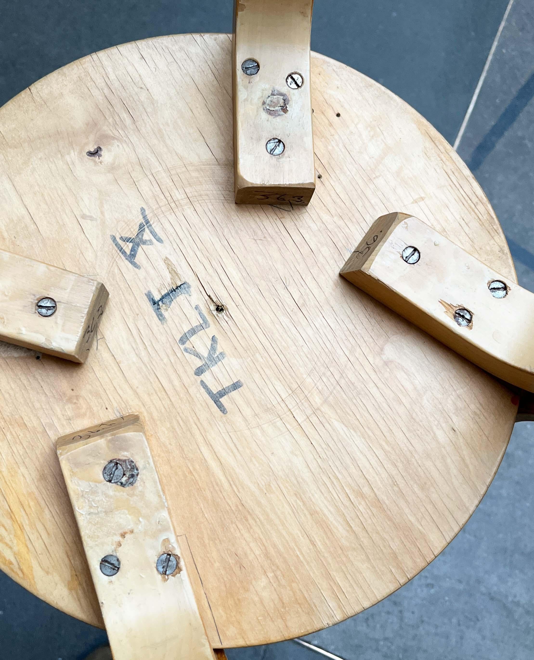 Sedia per bambini N65 di metà secolo Alvar Aalto+Aalto Finlandia 1960s in vendita 12