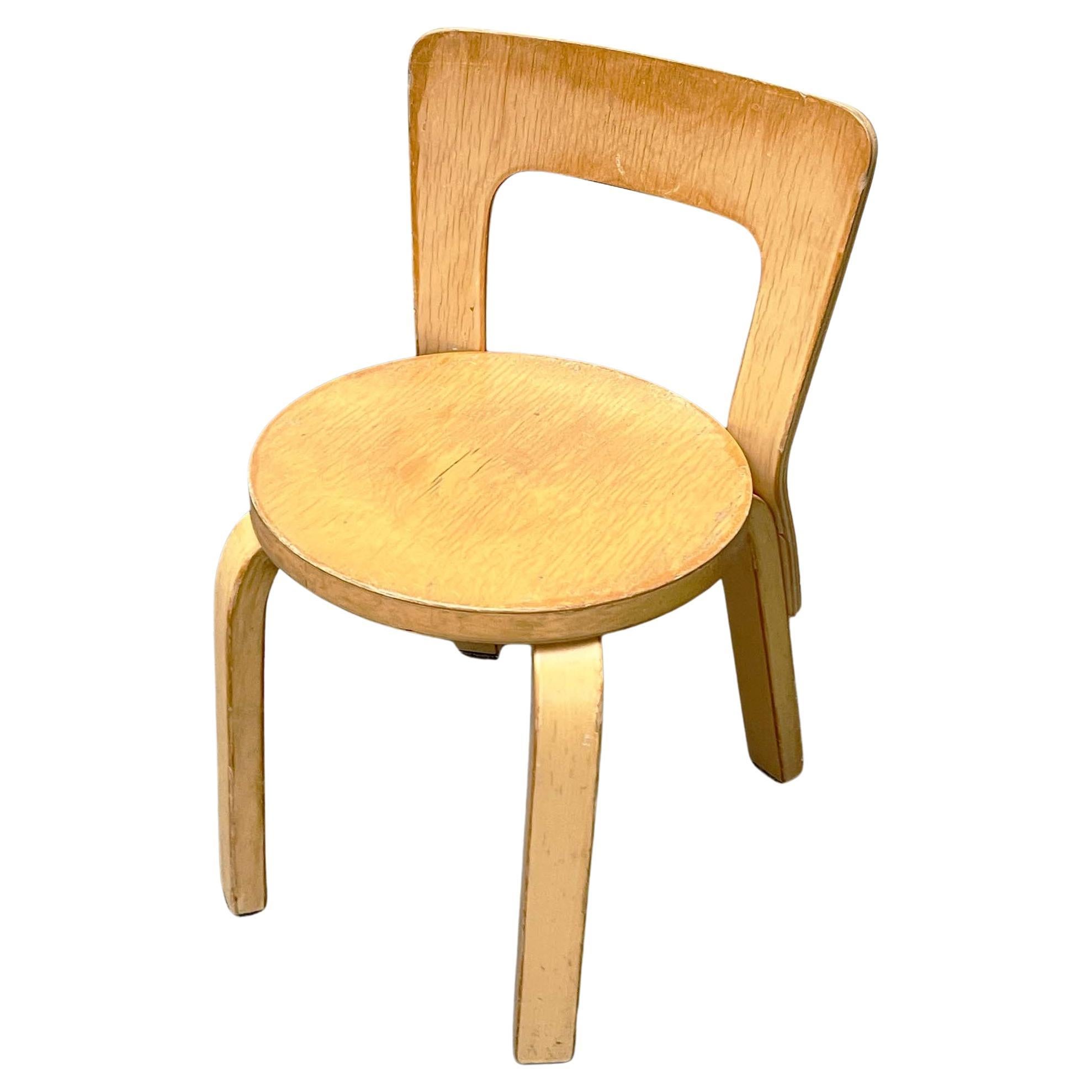 Sedia per bambini N65 di metà secolo Alvar Aalto+Aalto Finlandia 1960s in vendita