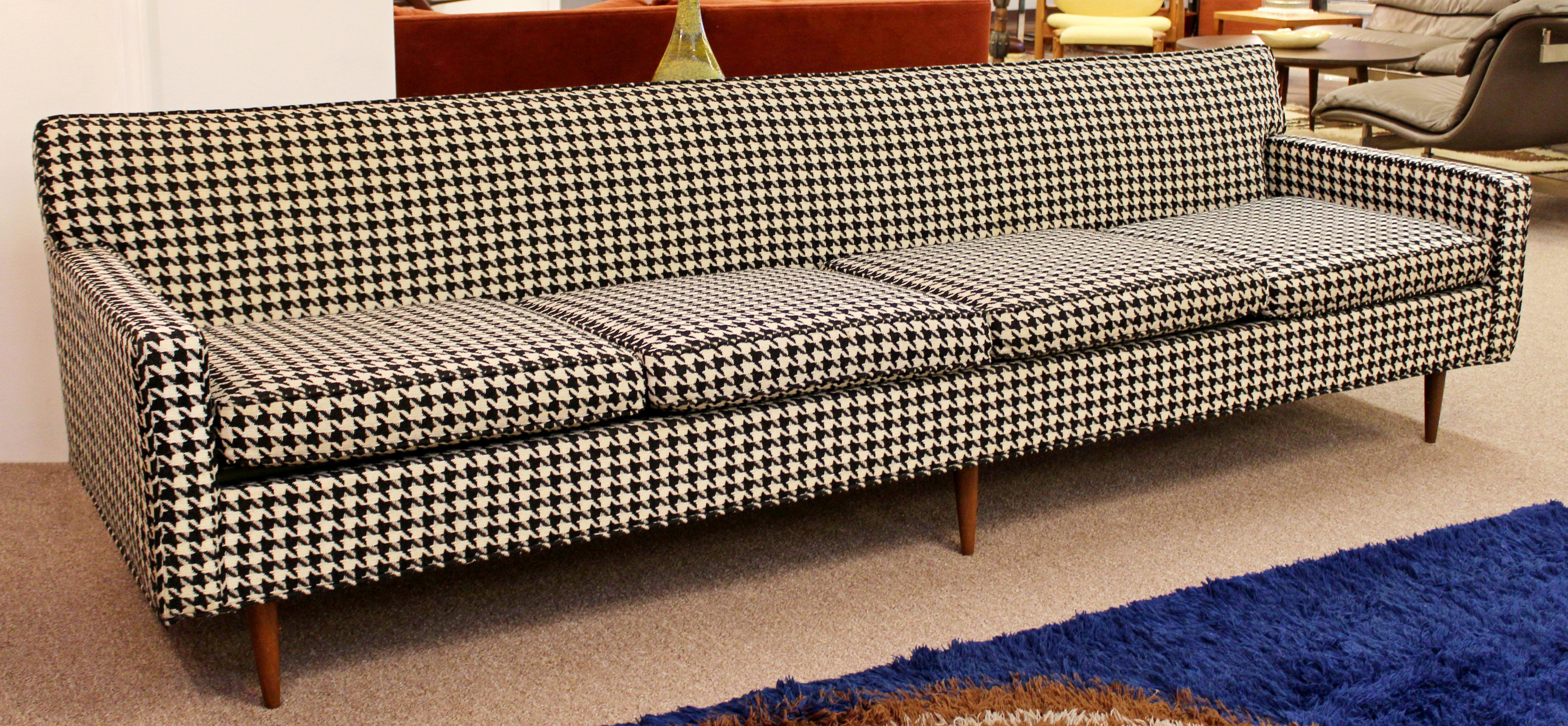 houndstooth couch