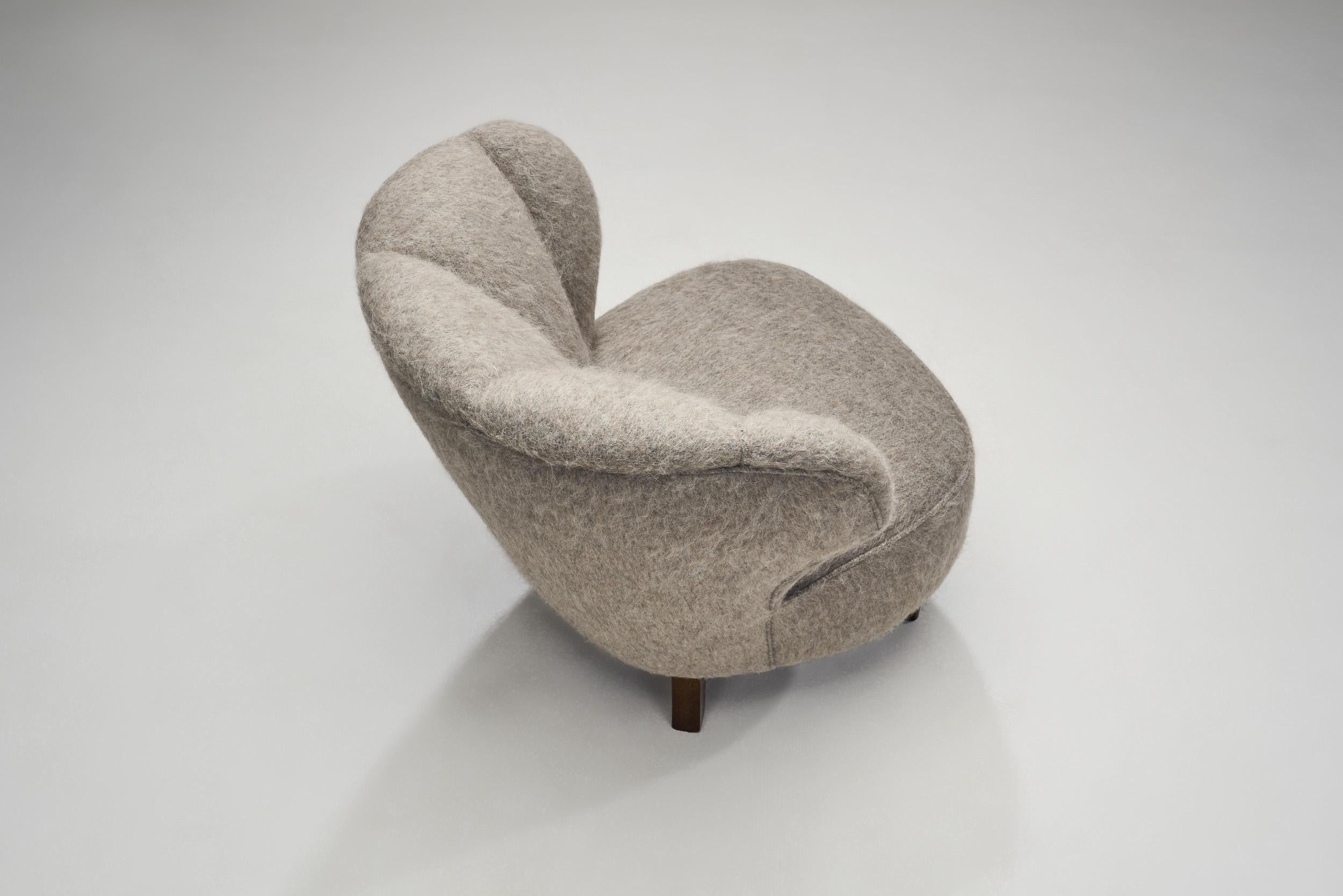 Metà XX secolo Sedie moderne di metà secolo con gambe in Wood laccato, Scandinavia, anni '50 in vendita