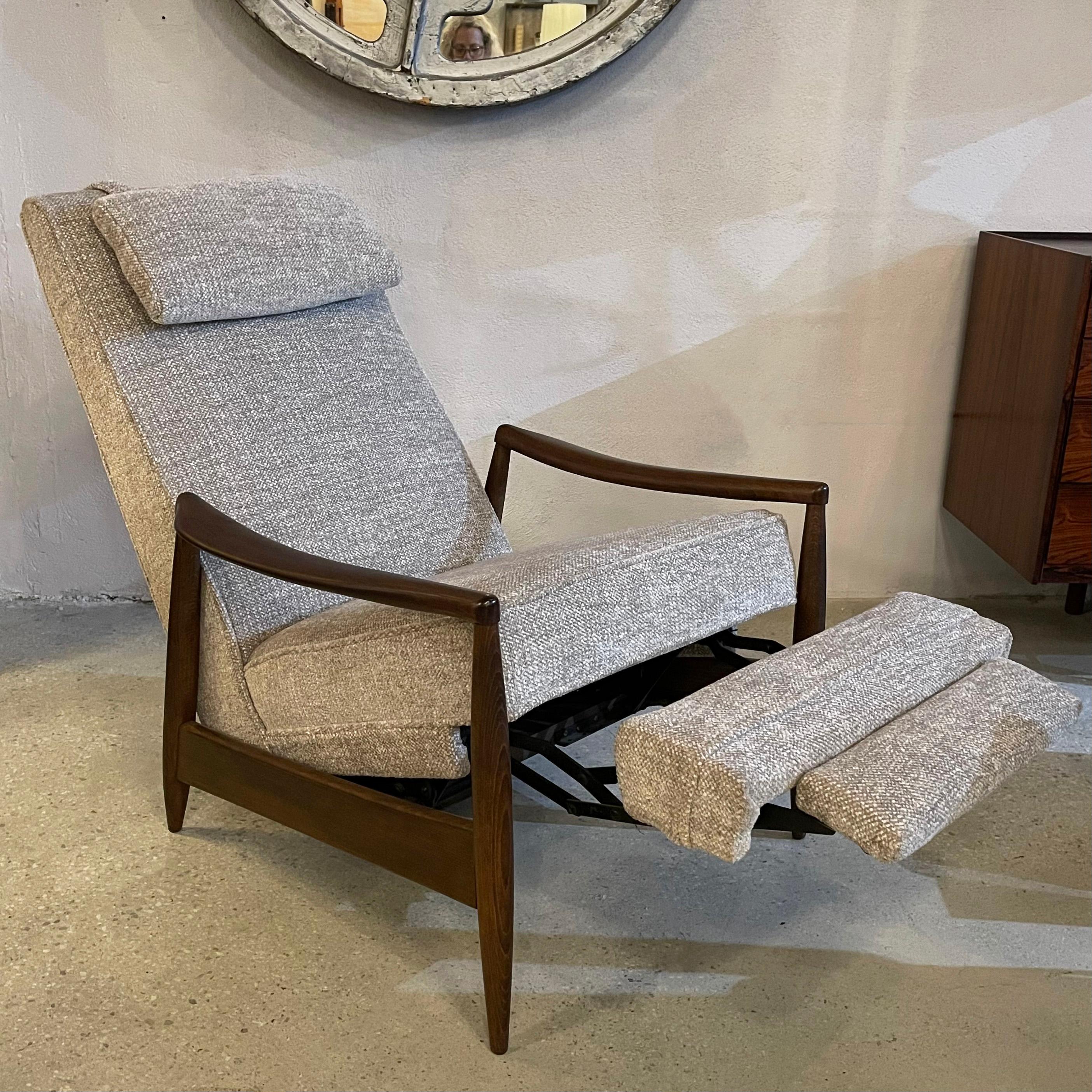 20th Century Mid-Century Modern Ebonized Maple Recliner Lounge Chair