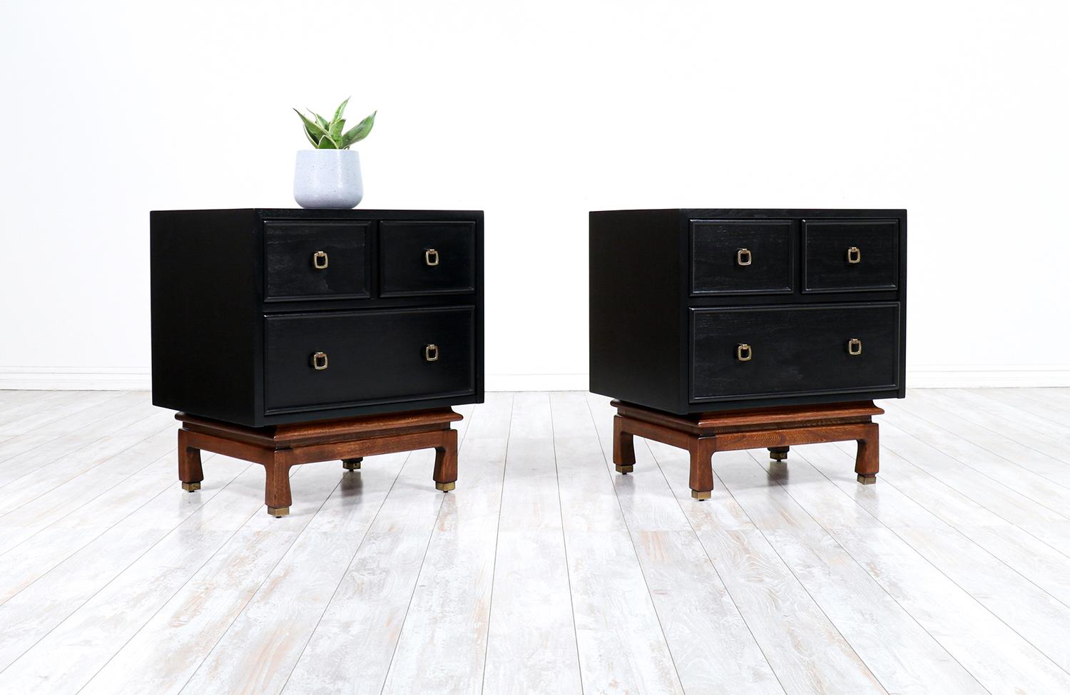 Mid-Century Modern Ebonized Night Stands by American of Martinsville In Excellent Condition In Los Angeles, CA