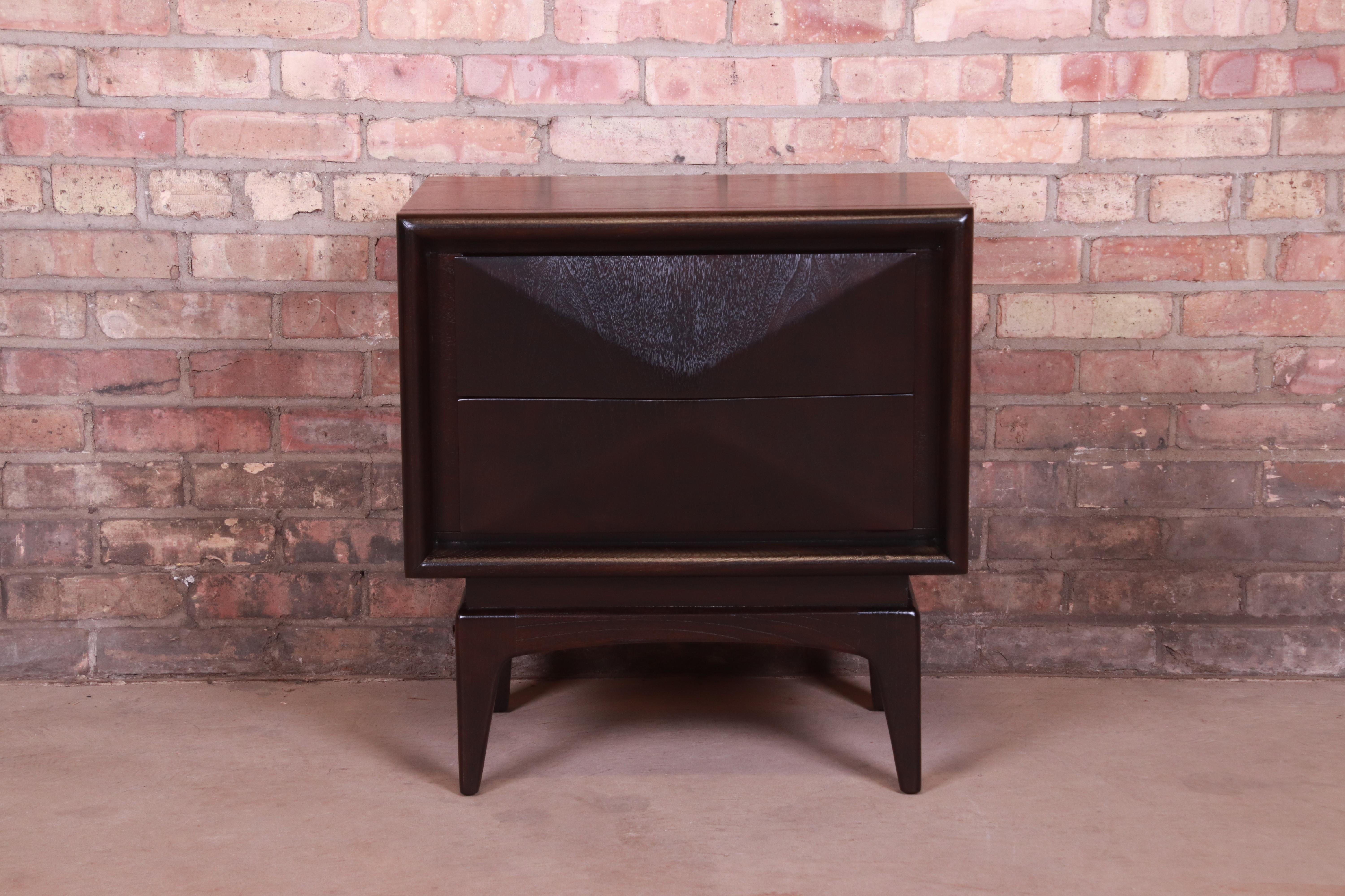 American Mid-Century Modern Ebonized Sculpted Walnut Diamond Front Nightstand by United