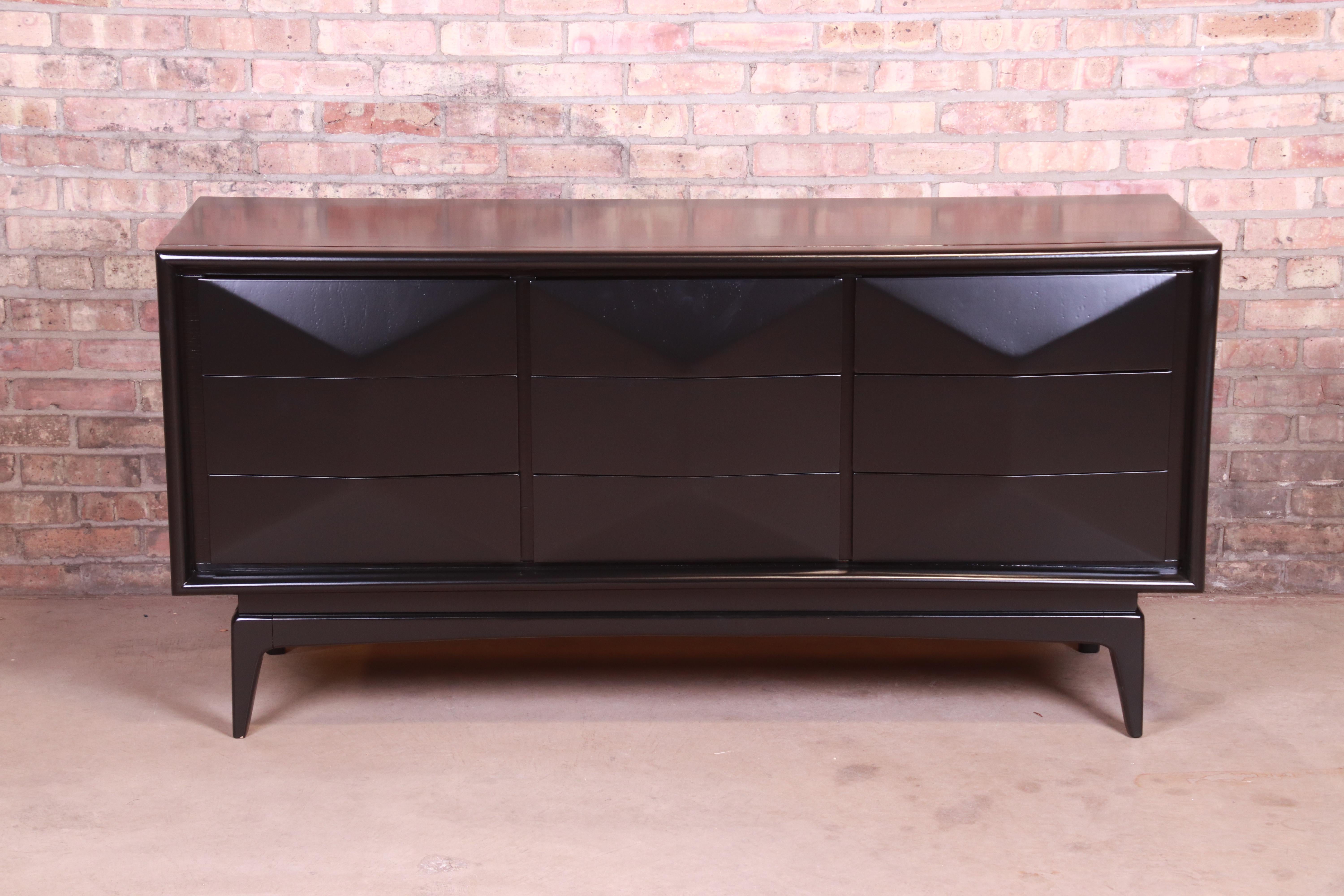 Mid-Century Modern Ebonized Walnut Diamond Front Dresser or Credenza, Refinished In Good Condition In South Bend, IN