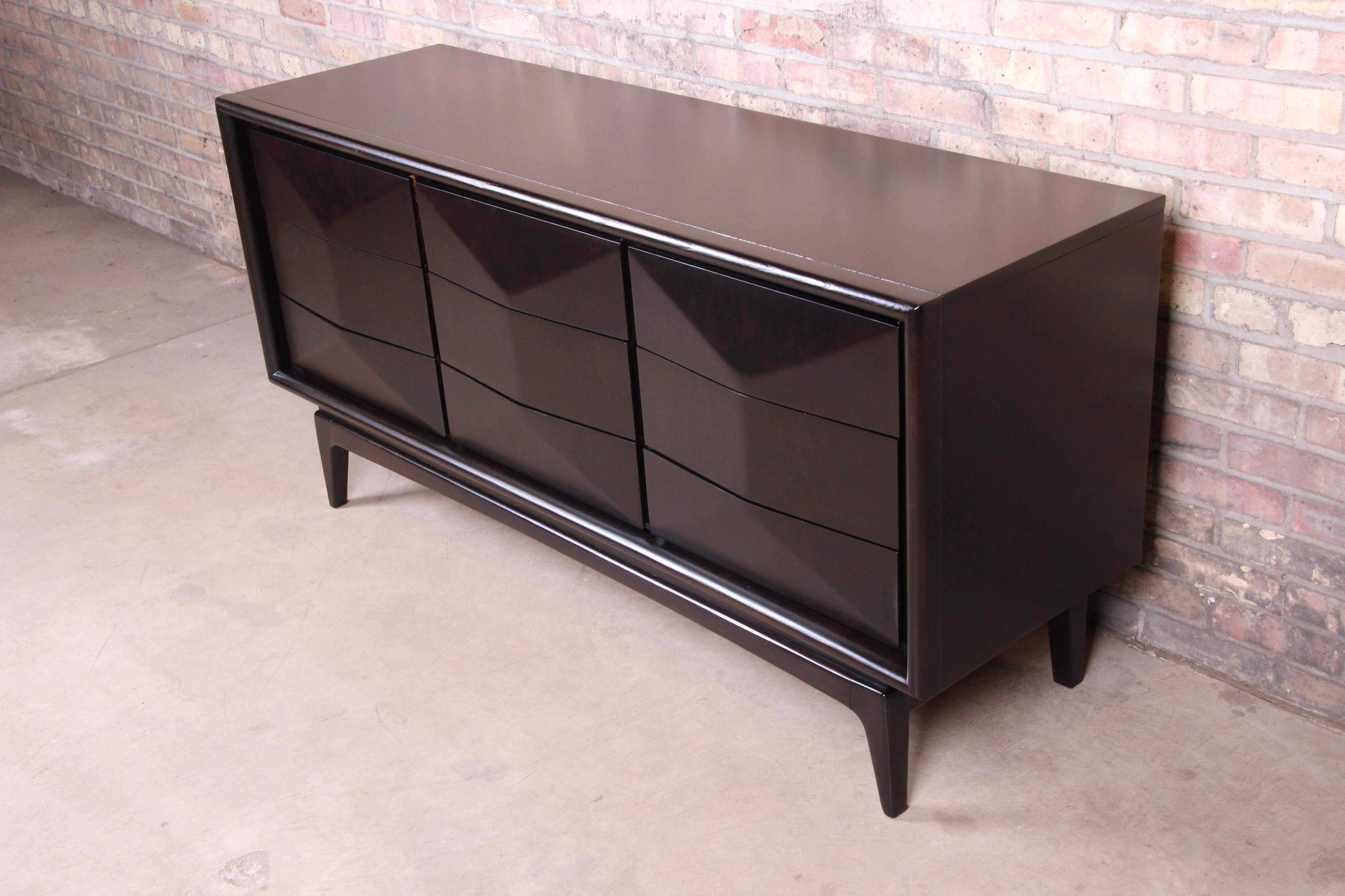 Mid-Century Modern Ebonized Walnut Sculpted Diamond Front Dresser or Credenza In Good Condition In South Bend, IN