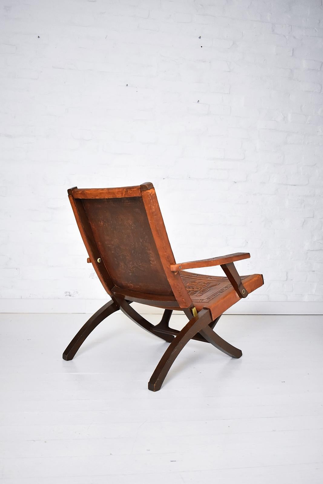 Peruvian Mid-Century Modern Ecuadorian Wood and Leather Folding Chair by Angel Pazmino