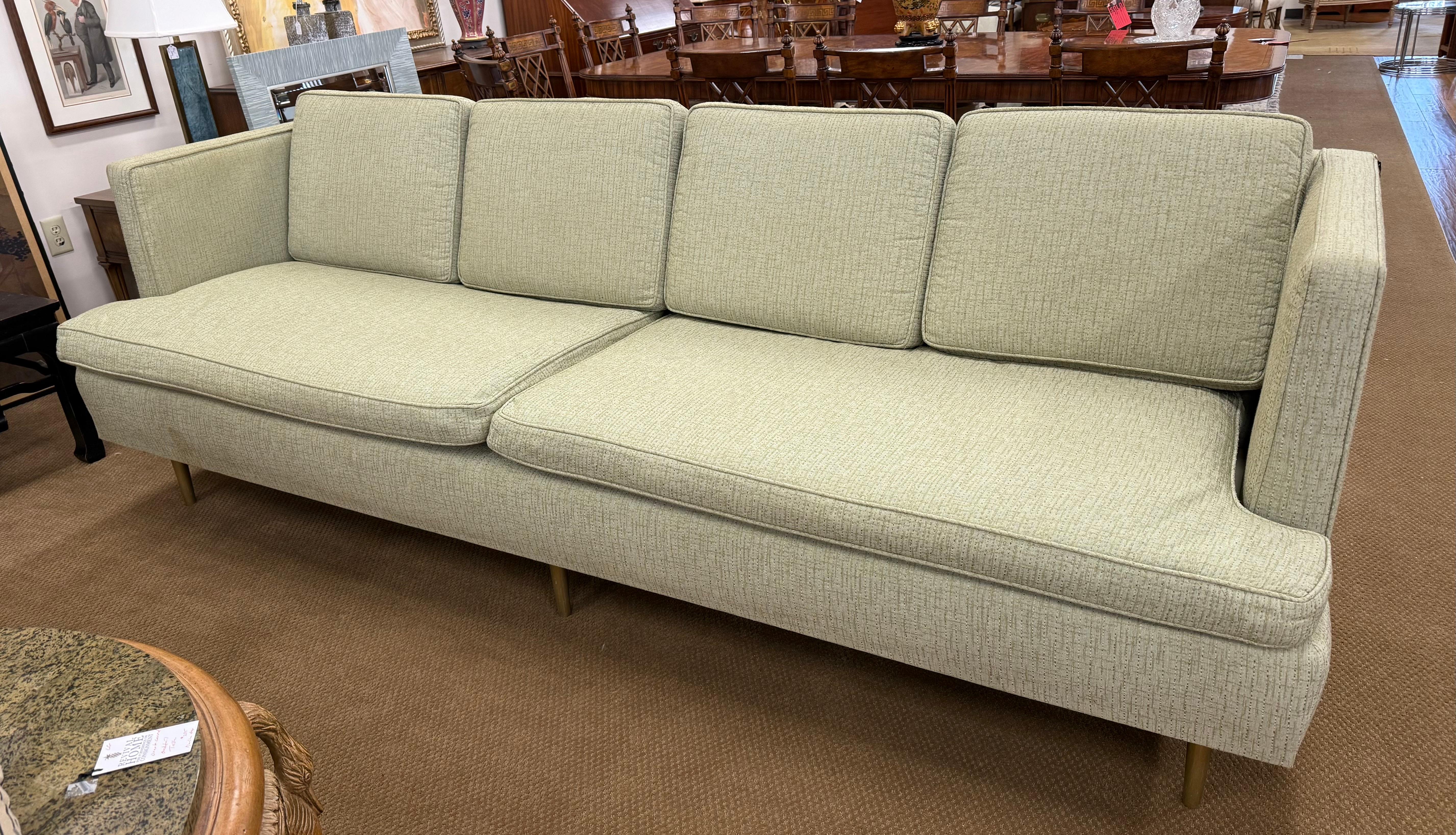 Grand canapé moderne du milieu du siècle Edward Wormley pour Dunbar Furniture Modèle 4906 en vente 3