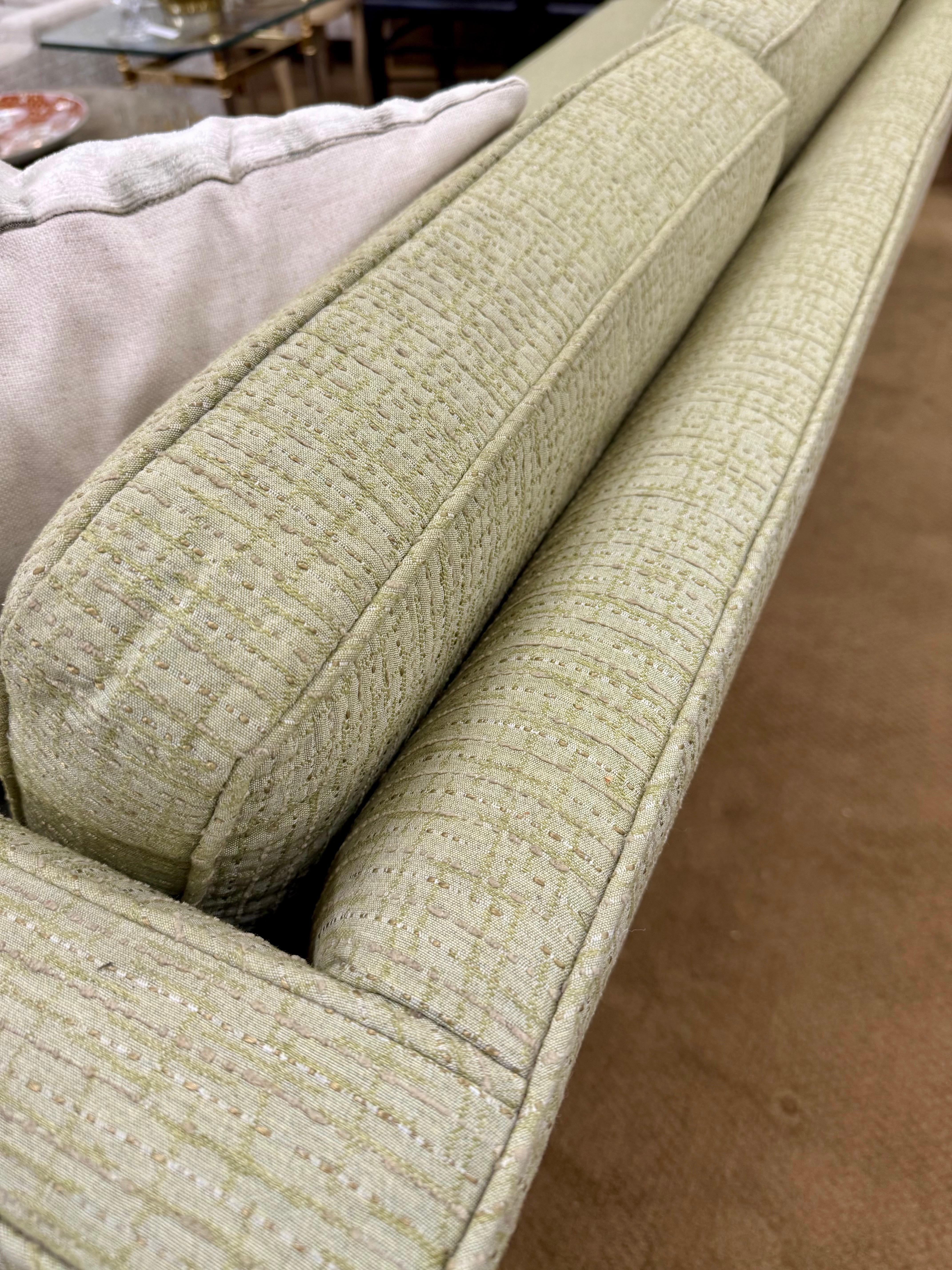 Grand canapé moderne du milieu du siècle Edward Wormley pour Dunbar Furniture Modèle 4906 en vente 5