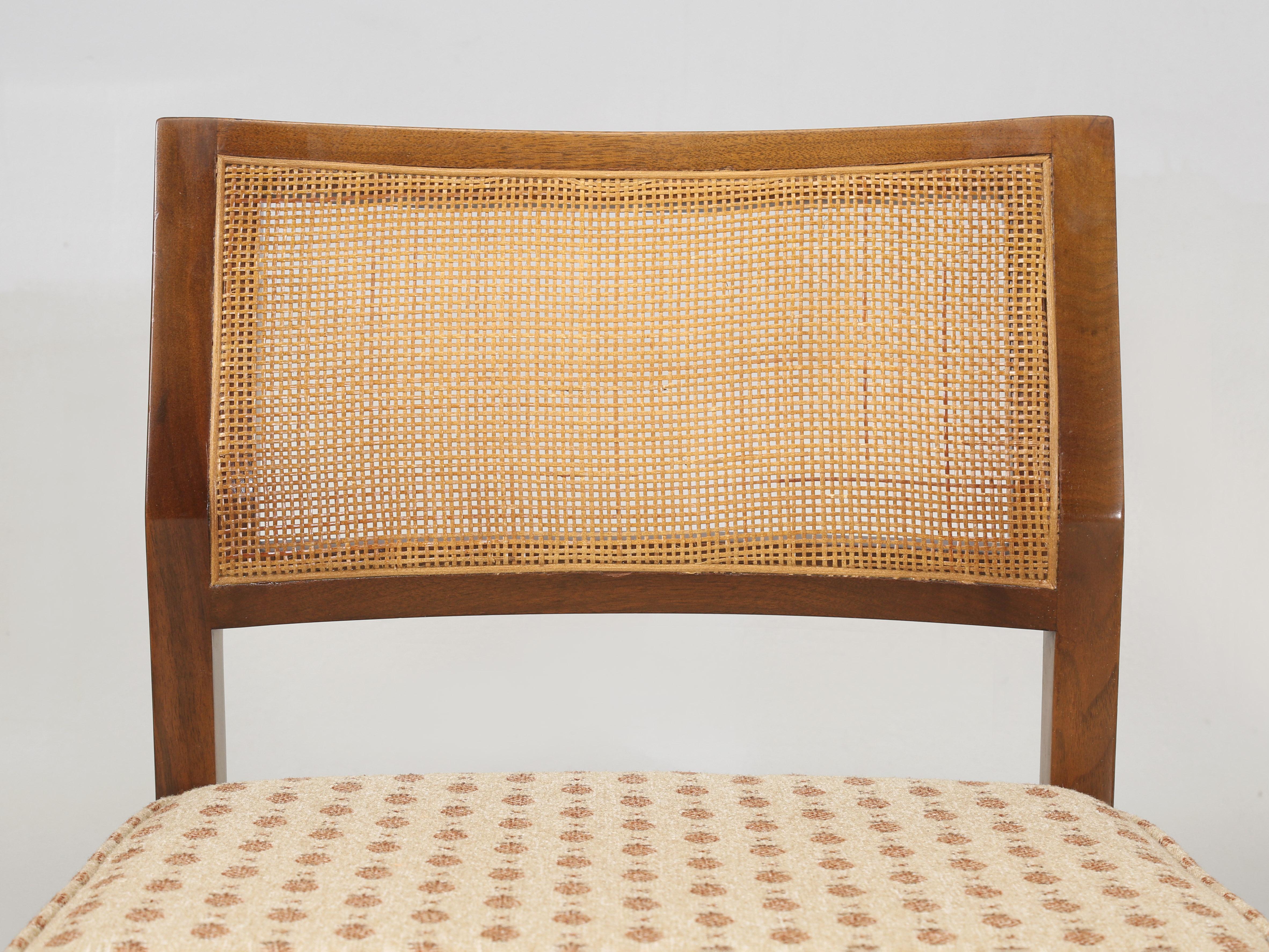 Moderner Edward Wormley für Dunbar Esszimmertisch und Stühle aus Nussbaumholz aus der Jahrhundertmitte im Angebot 7