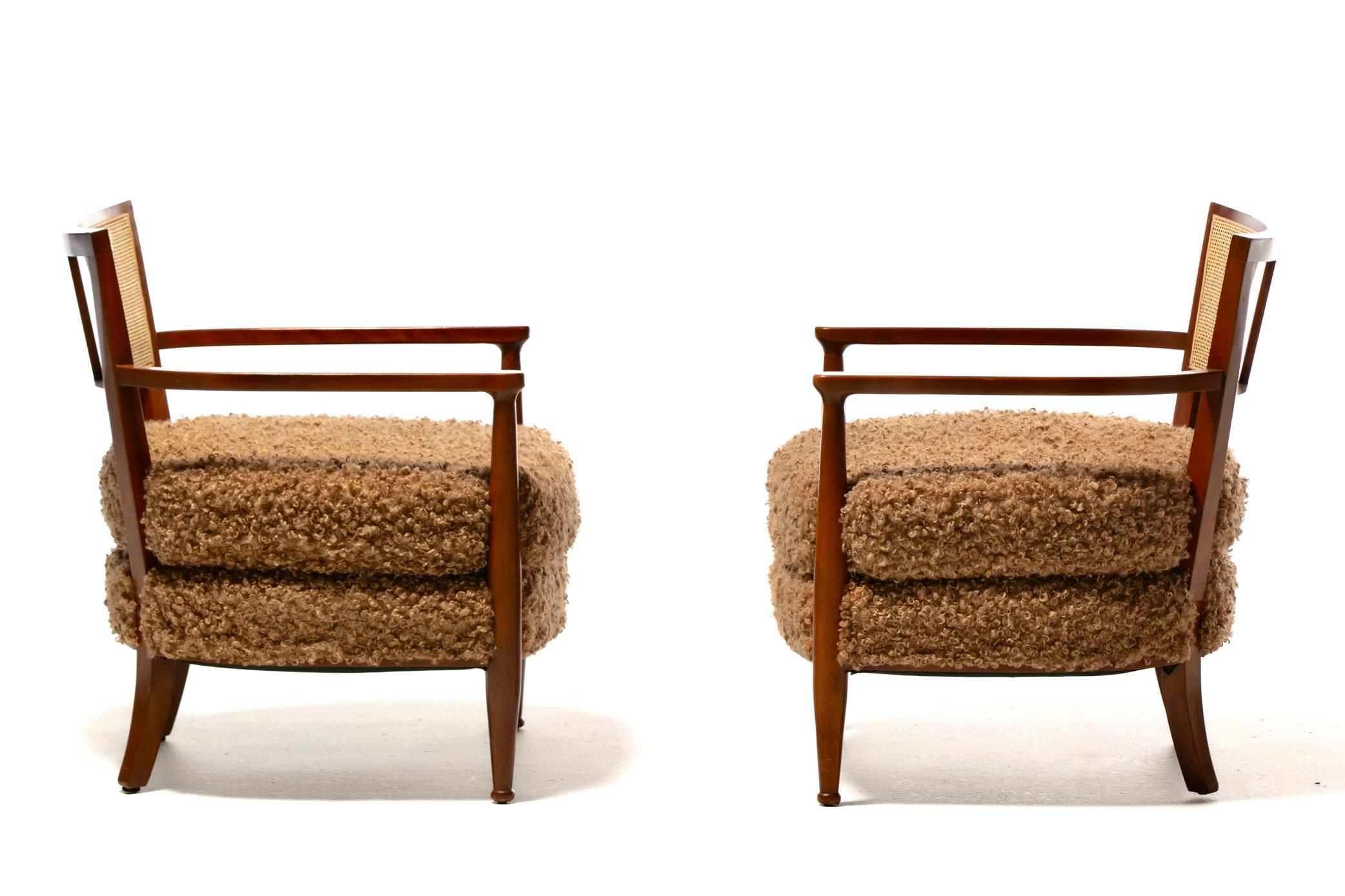 Chaises longues à dossier canné de style Edward Wormley, mi-siècle moderne, en camel bouclé Bon état - En vente à Saint Louis, MO
