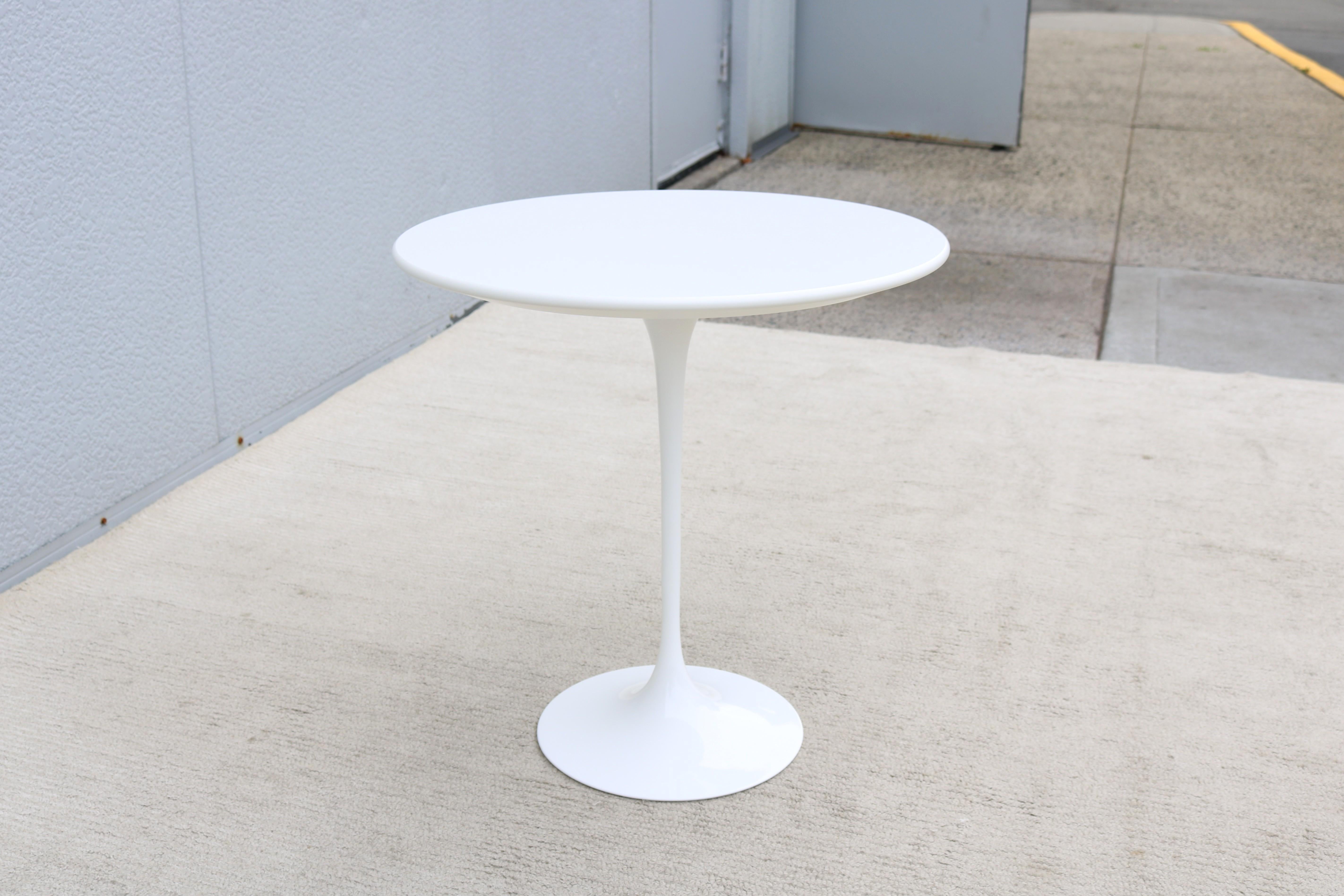 Mid-Century Modern Eero Saarinen for Knoll 20