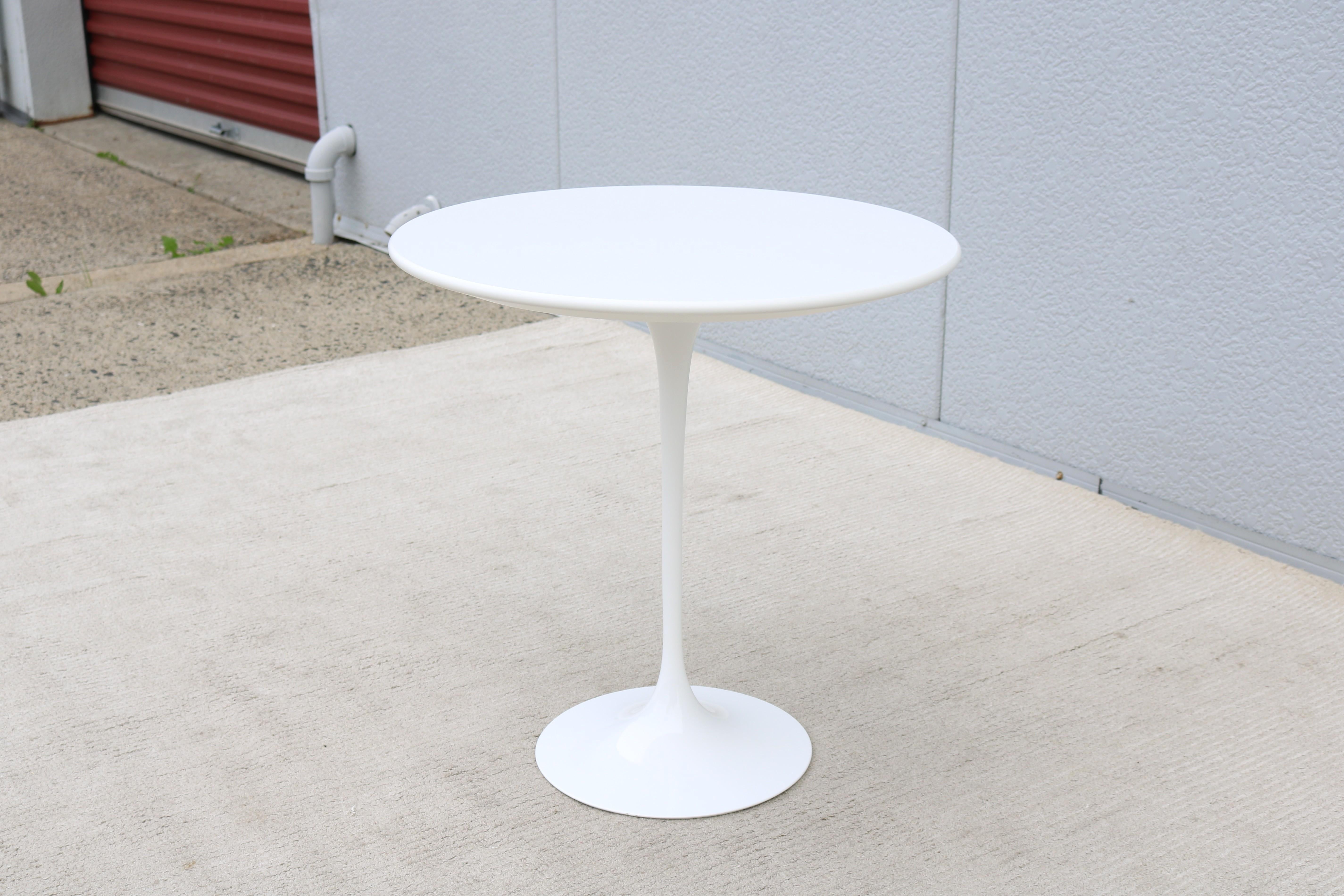 Mid-Century Modern Eero Saarinen for Knoll 20