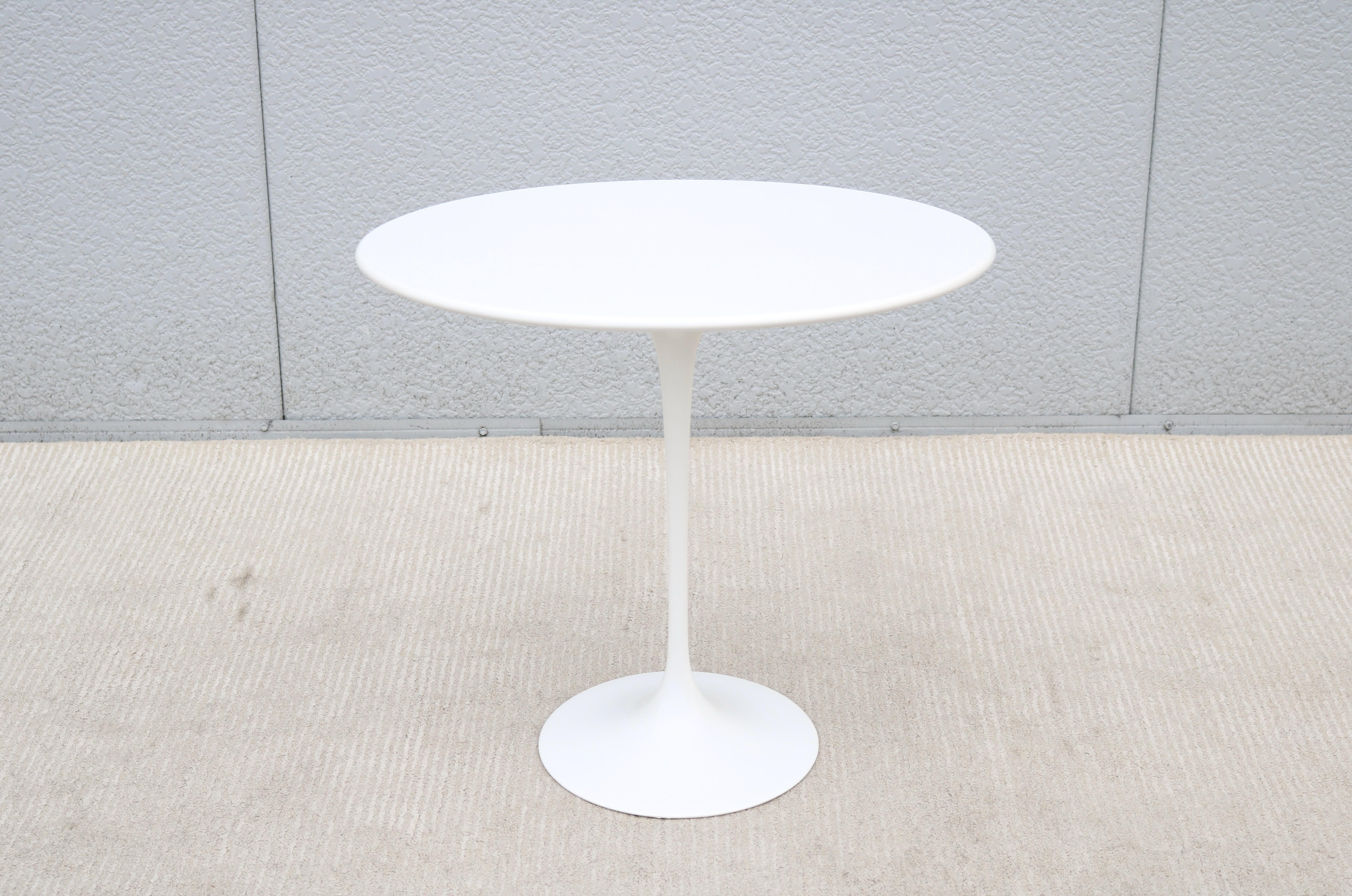 American Mid-Century Modern Eero Saarinen for Knoll 22.5