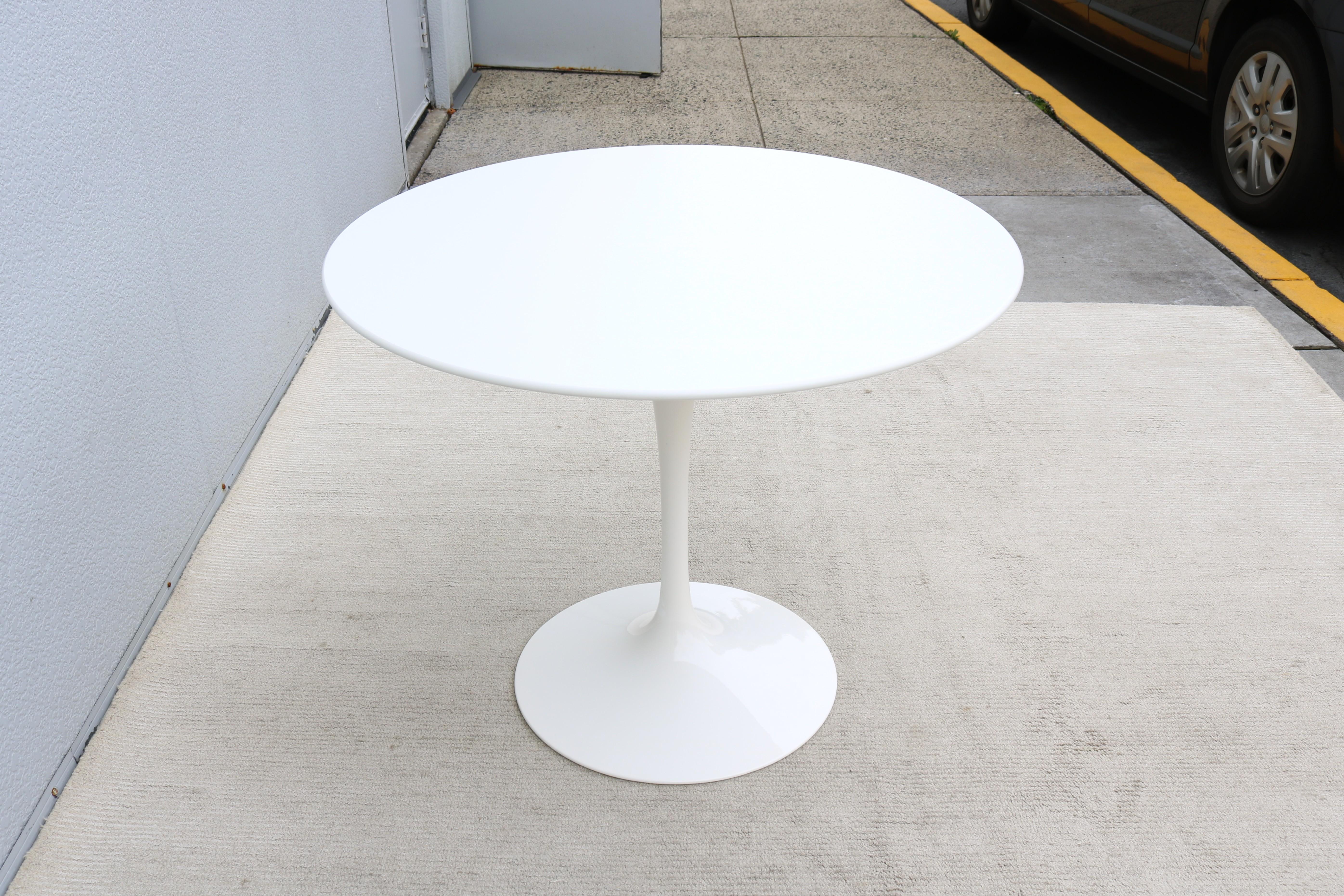 Mid-Century Modern Eero Saarinen for Knoll 36