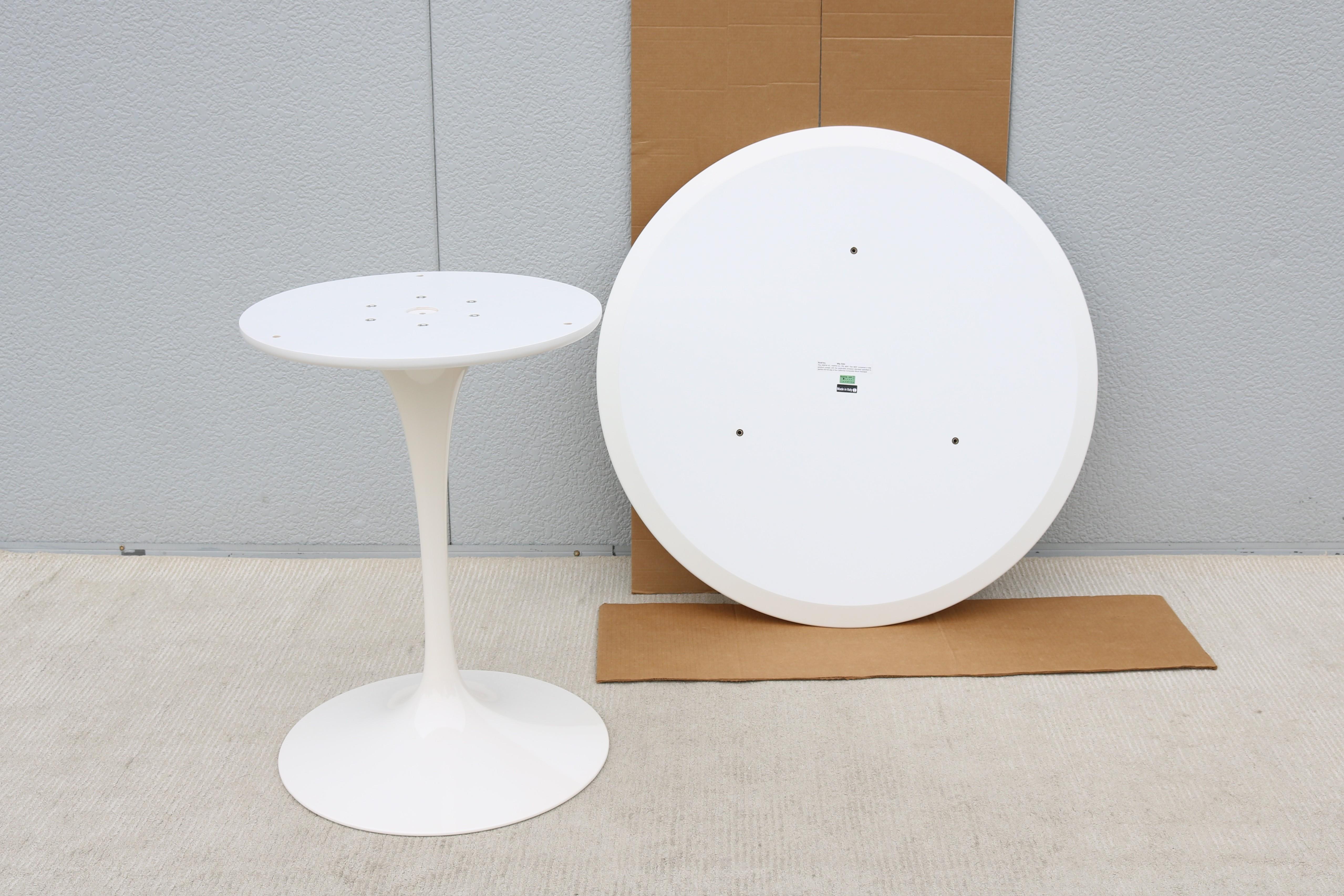 Mid-Century Modern Eero Saarinen for Knoll 36
