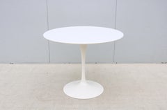Mid-Century Modern Eero Saarinen for Knoll 36" Round White Tulip Dining Table