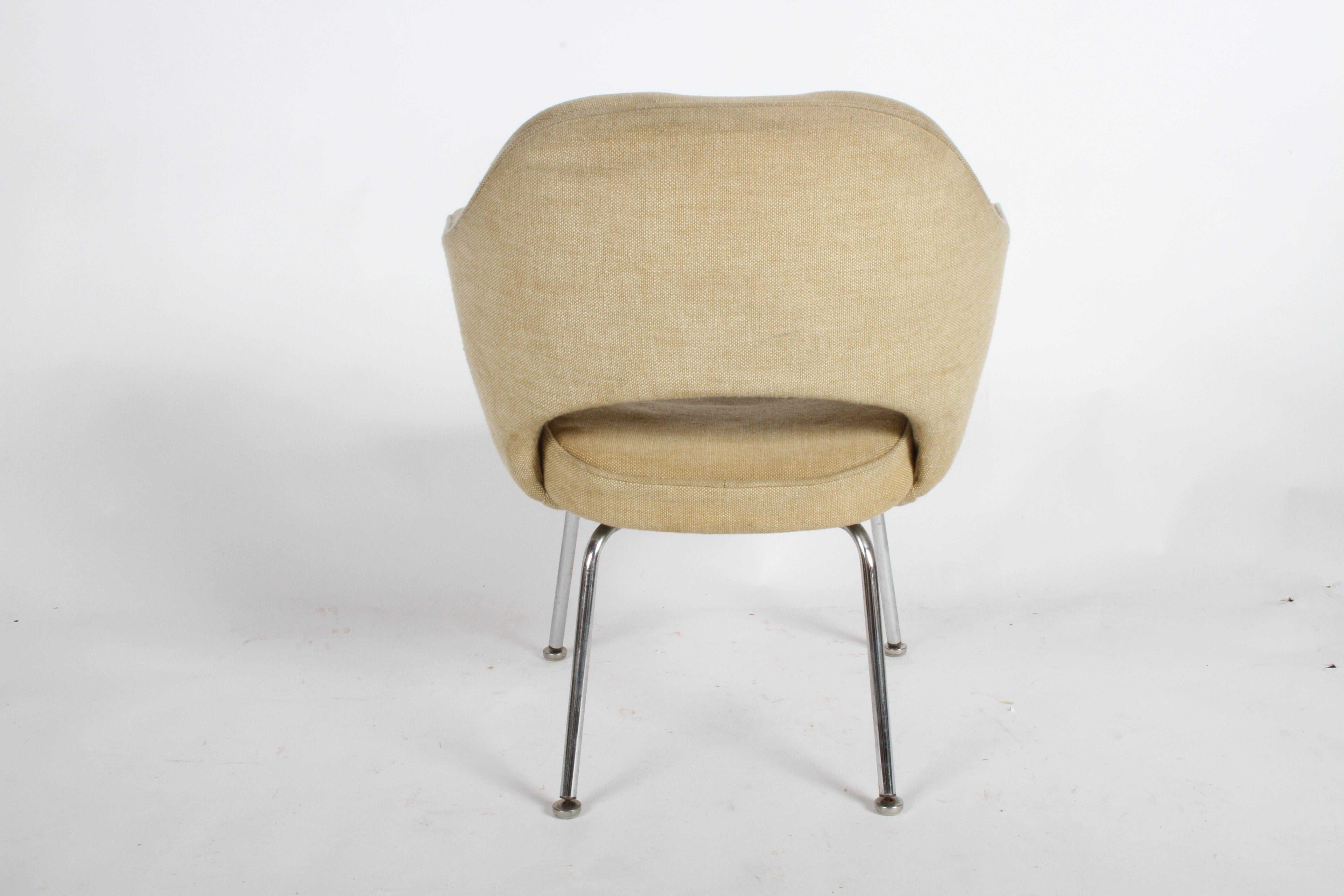 American Mid-Century Modern Eero Saarinen for Knoll Executive Armchair on Chrome Legs For Sale