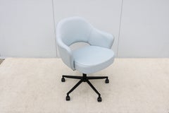 Mid-Century Modern Eero Saarinen for Knoll New Executive Swivel Desk Arm Chair