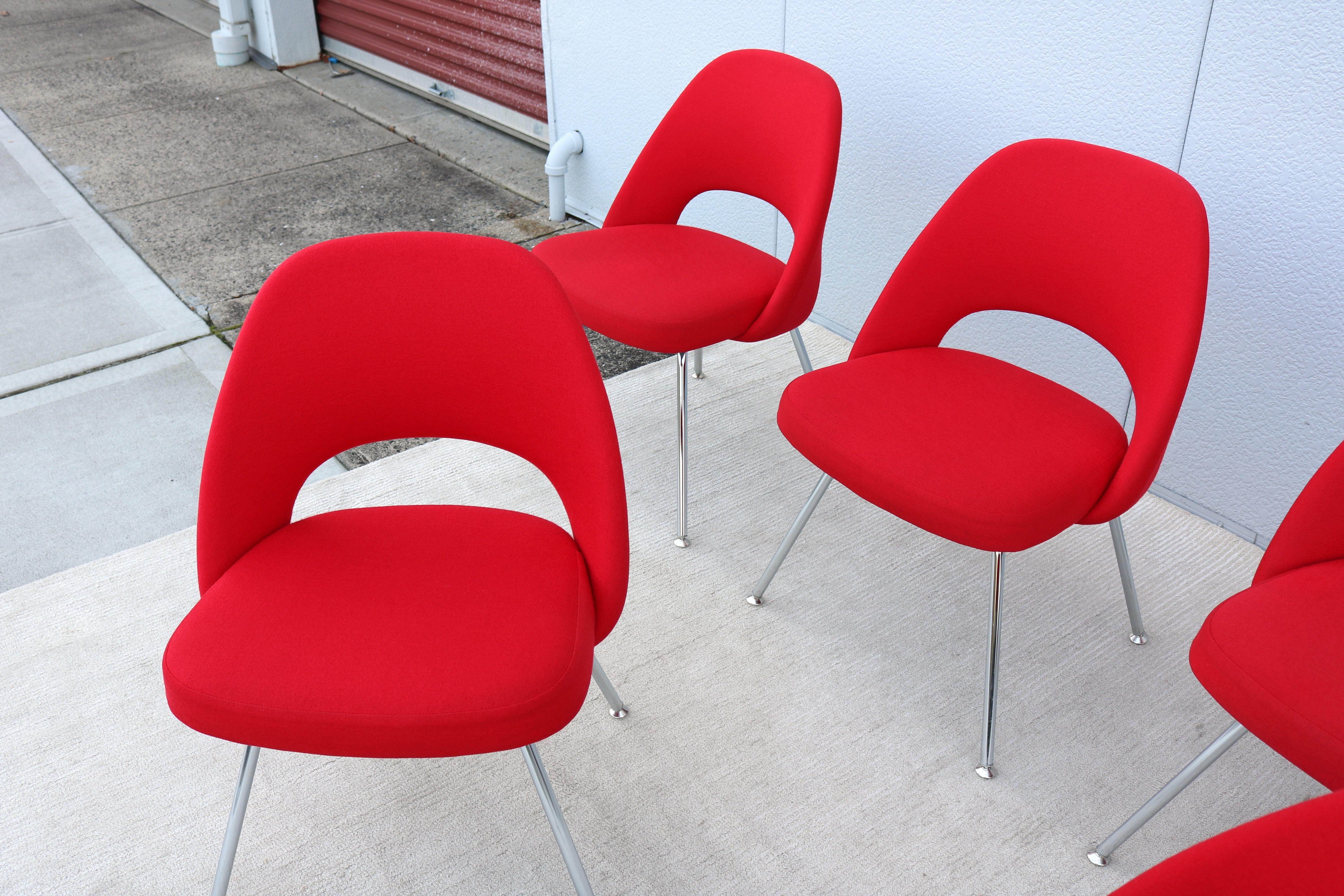Mid-Century Modern Eero Saarinen for Knoll Red Executive Armless Chairs Set of 6 For Sale 10