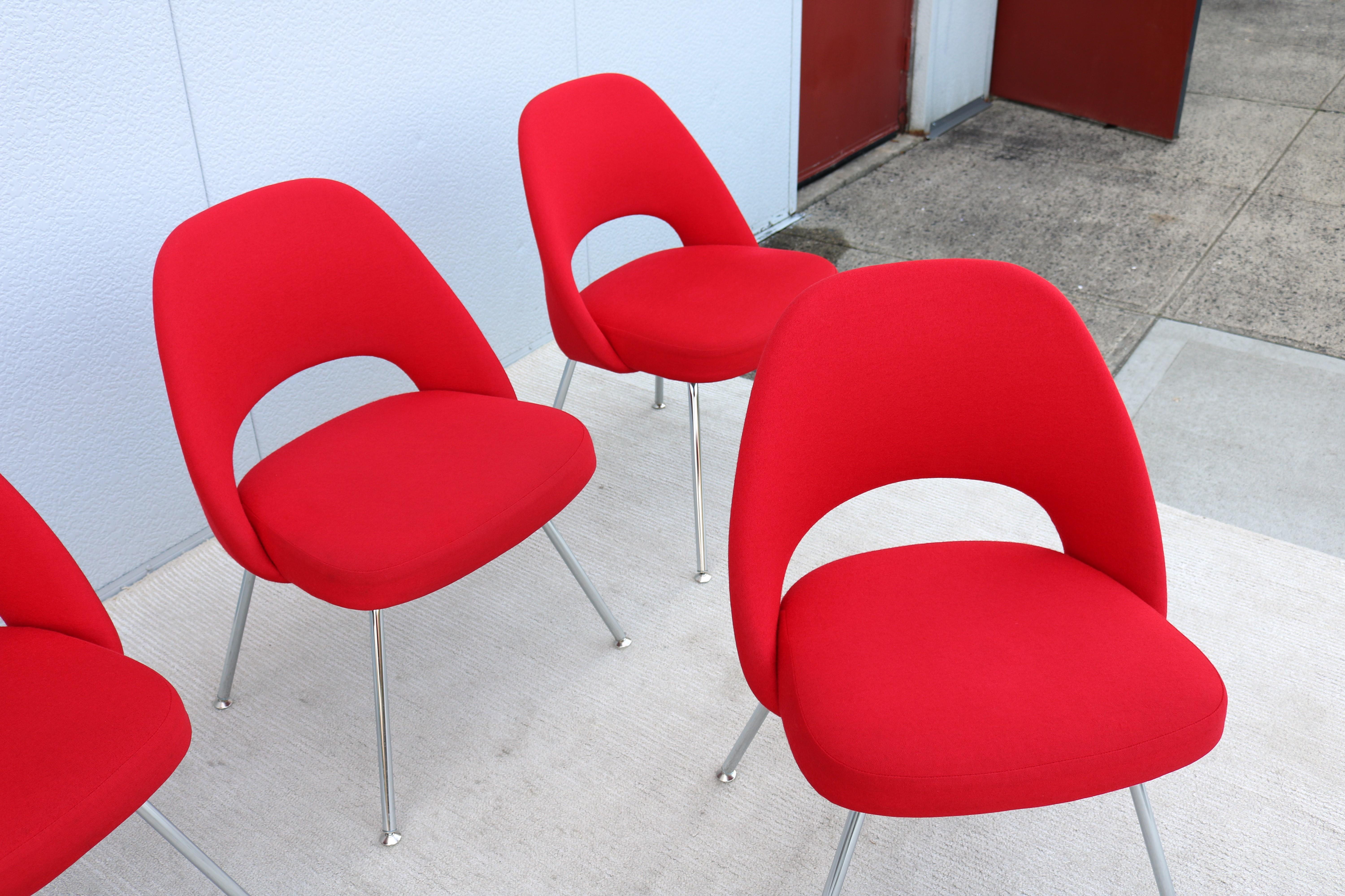 Mid-Century Modern Eero Saarinen for Knoll Red Executive Armless Chairs Set of 6 For Sale 11