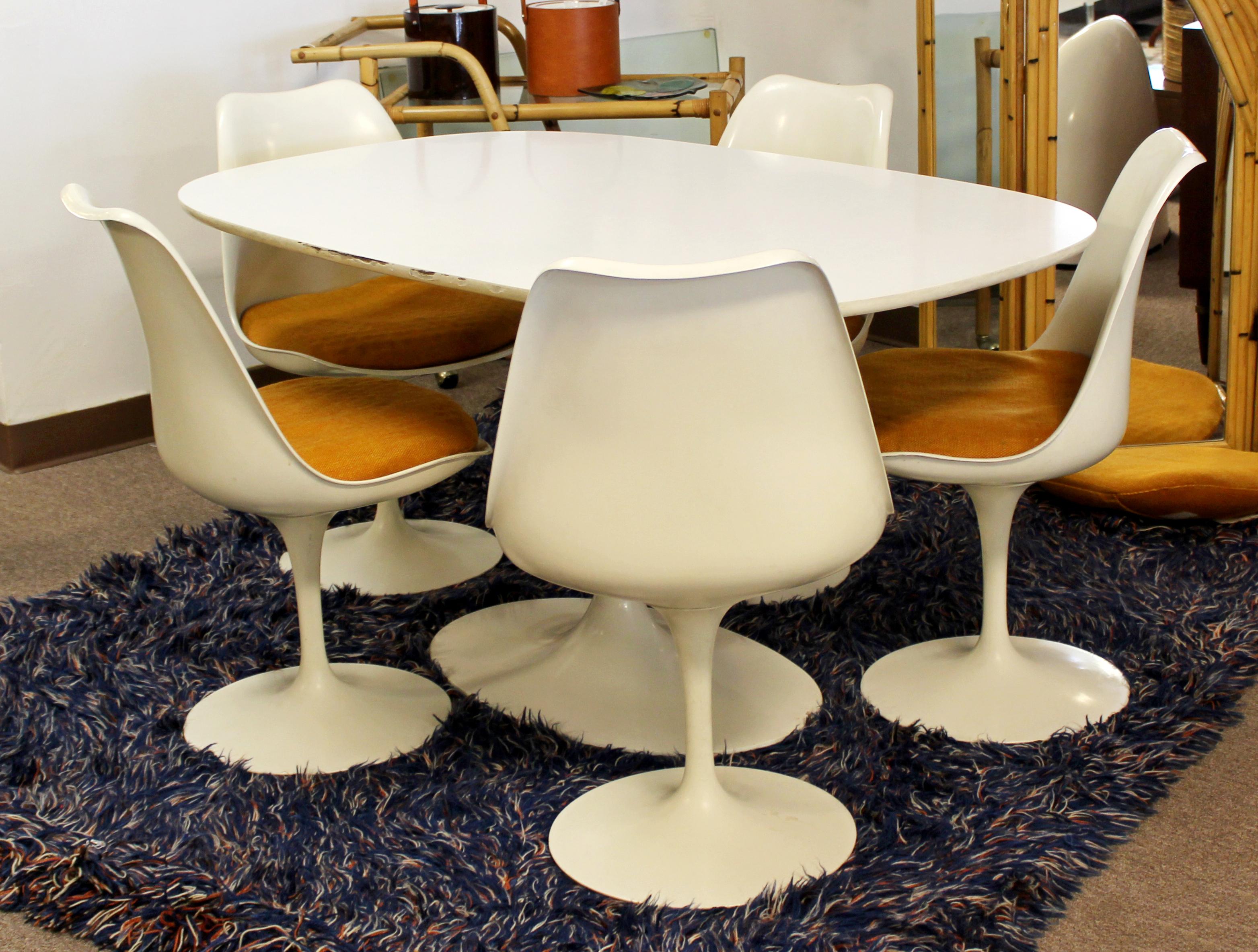 Mid-Century Modern Eero Saarinen for Knoll Set 5 Tulip Side Dining Chairs, 1960s 3