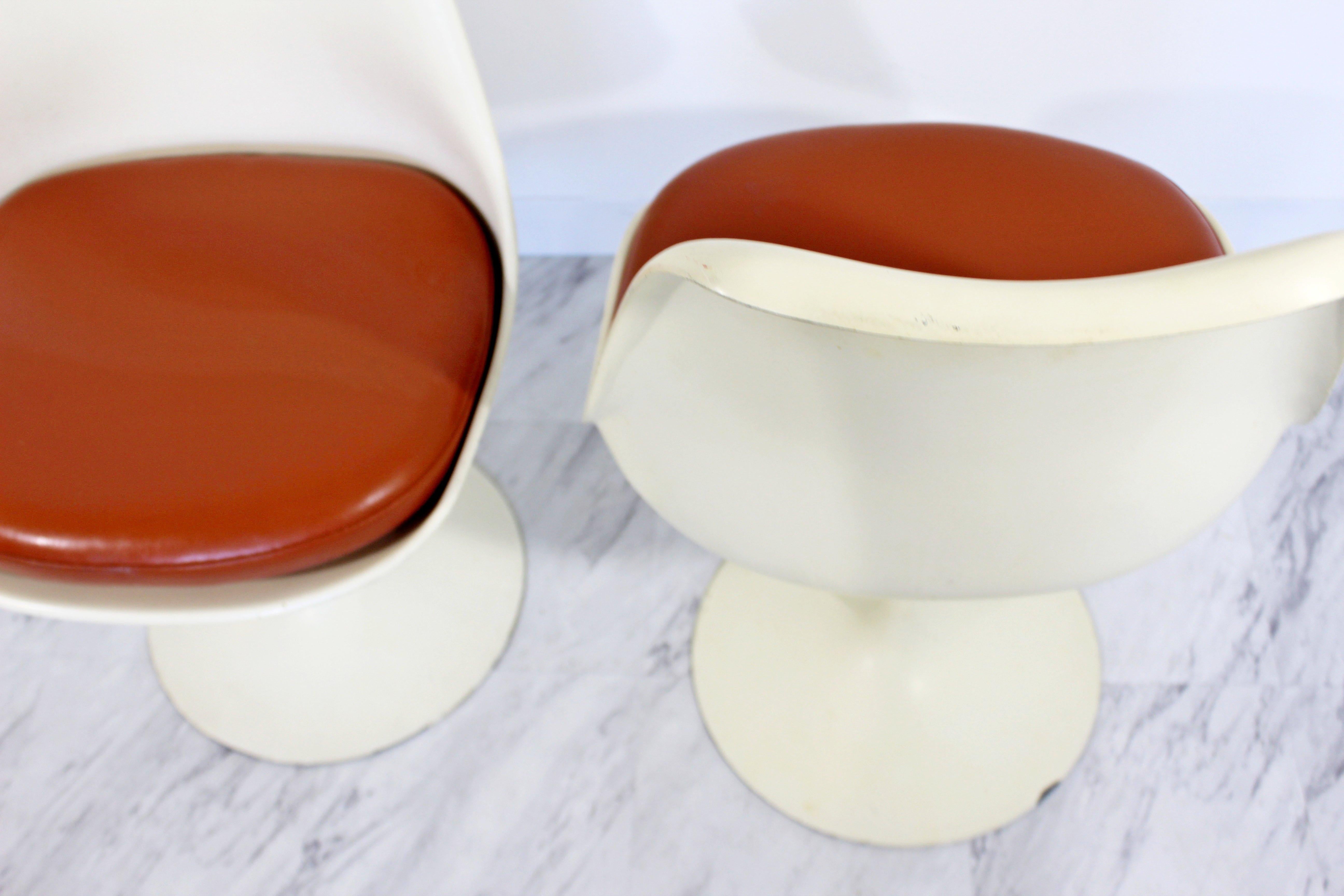 Mid-Century Modern Eero Saarinen for Knoll Set of Six Tulip Side Dining Chairs 4