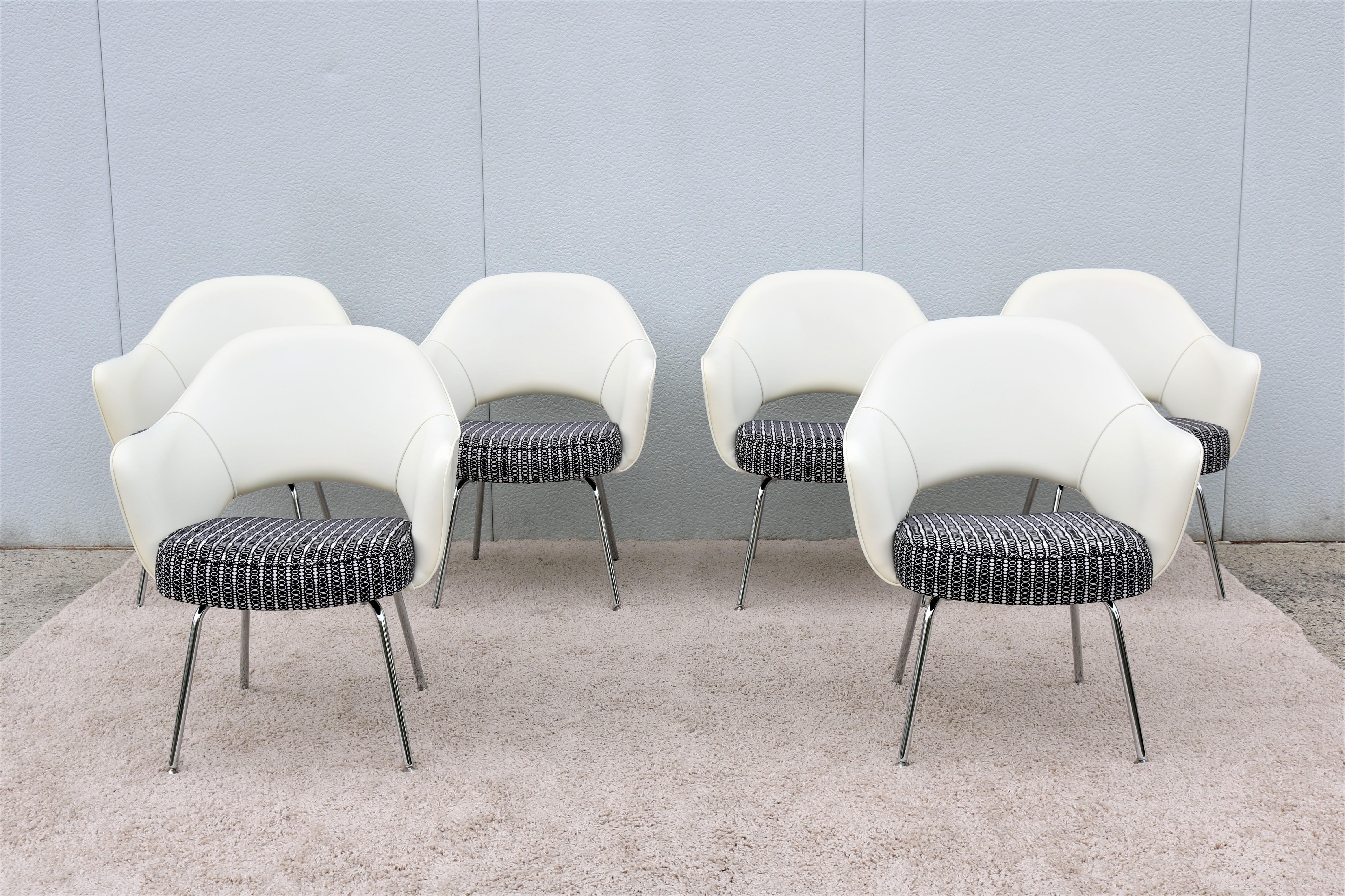 Polished Mid-Century Modern Eero Saarinen for Knoll White Executive Armchairs, Set of 6