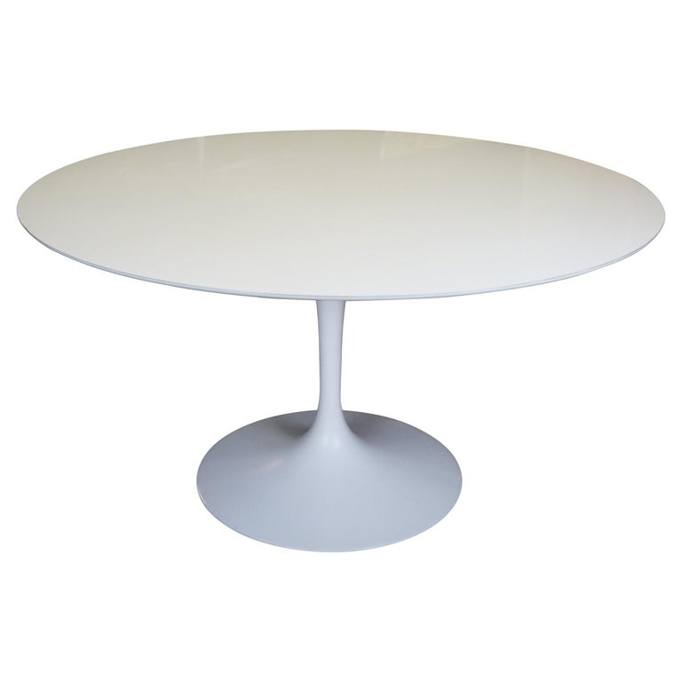Eero Saarinen style Tulip Euro knoll mid century modern White dining table 40"