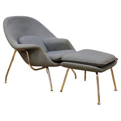 Mid-Century Modern Eero Saarinen Knoll Womb Lounge Chair & Ottoman, 1980s