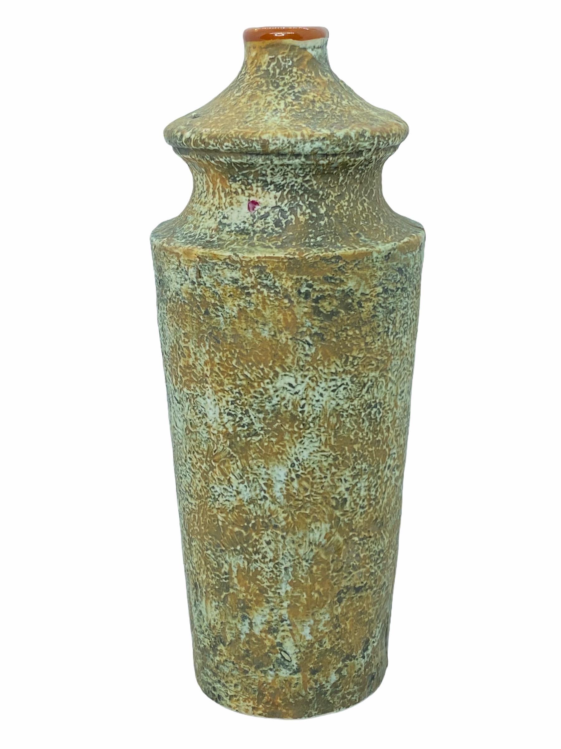 italien Vase en céramique Marchi Brescia à motif égyptien moderne du milieu du siècle dernier, Italie, années 1960 en vente