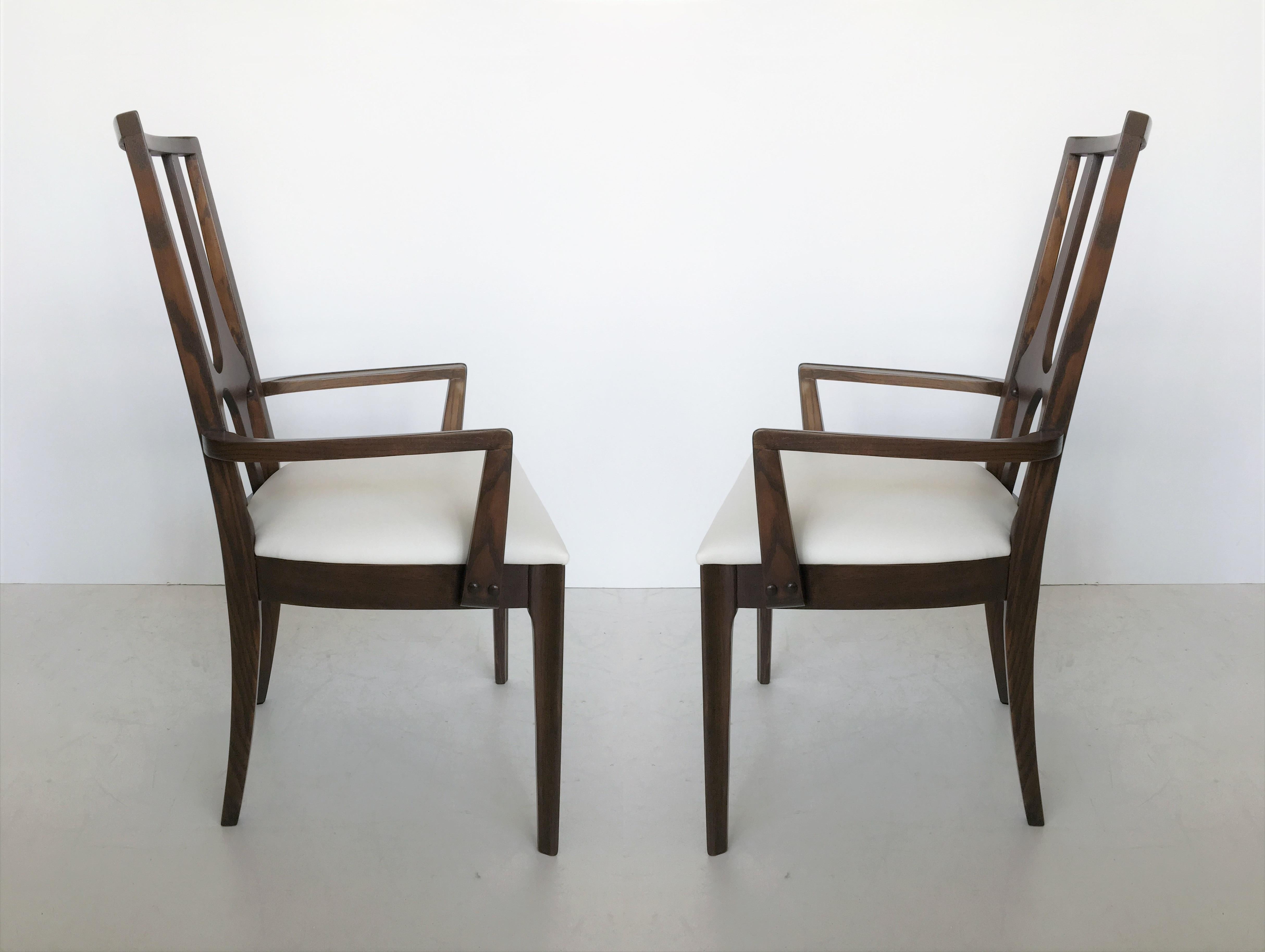 Mid-Century Modern Huit chaises de salle à manger Brasilia de Broyhill, de style moderne du milieu du siècle dernier en vente