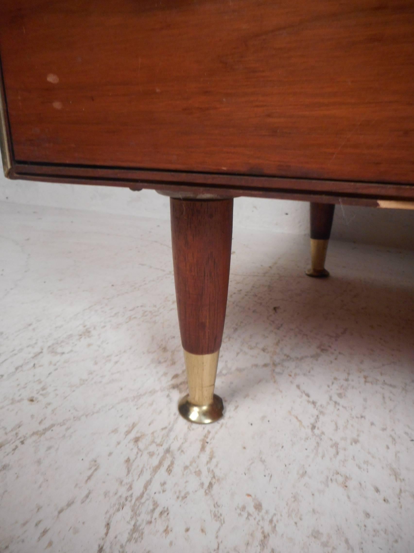 Brass Mid-Century Modern Eight-Drawer Dresser by R-Way For Sale