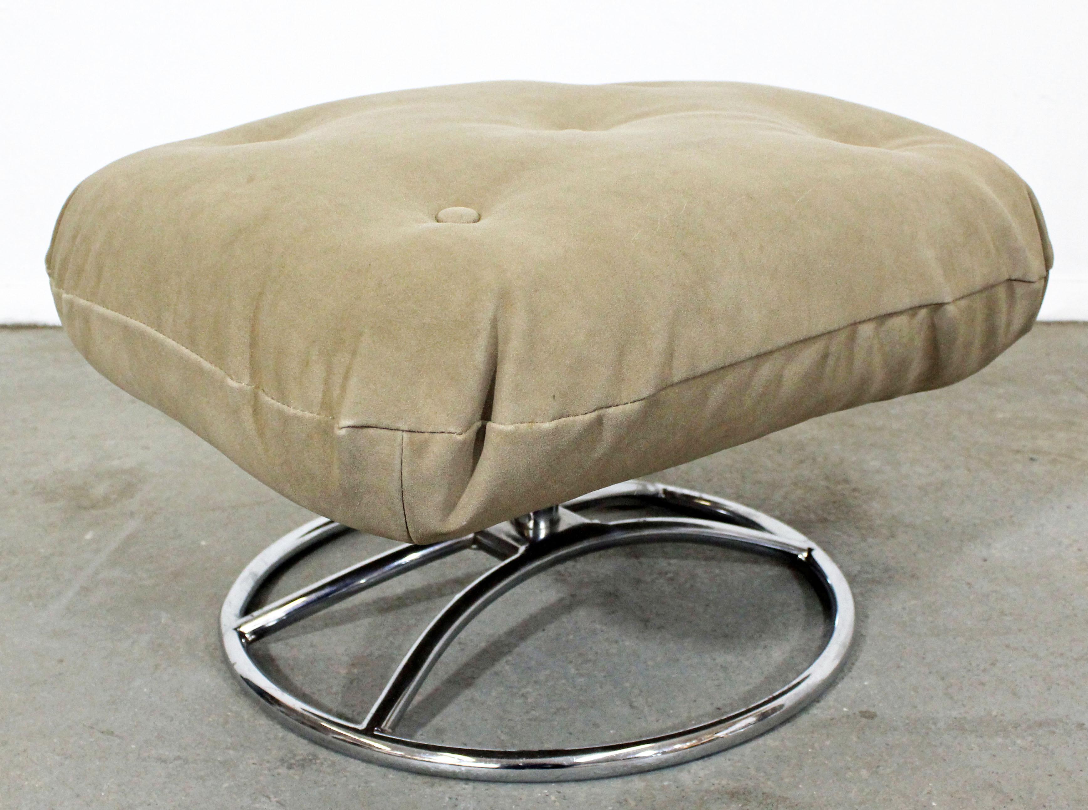 Mid-Century Modern Ekornes Stressless Chrome Lounge Chair and Ottoman 2