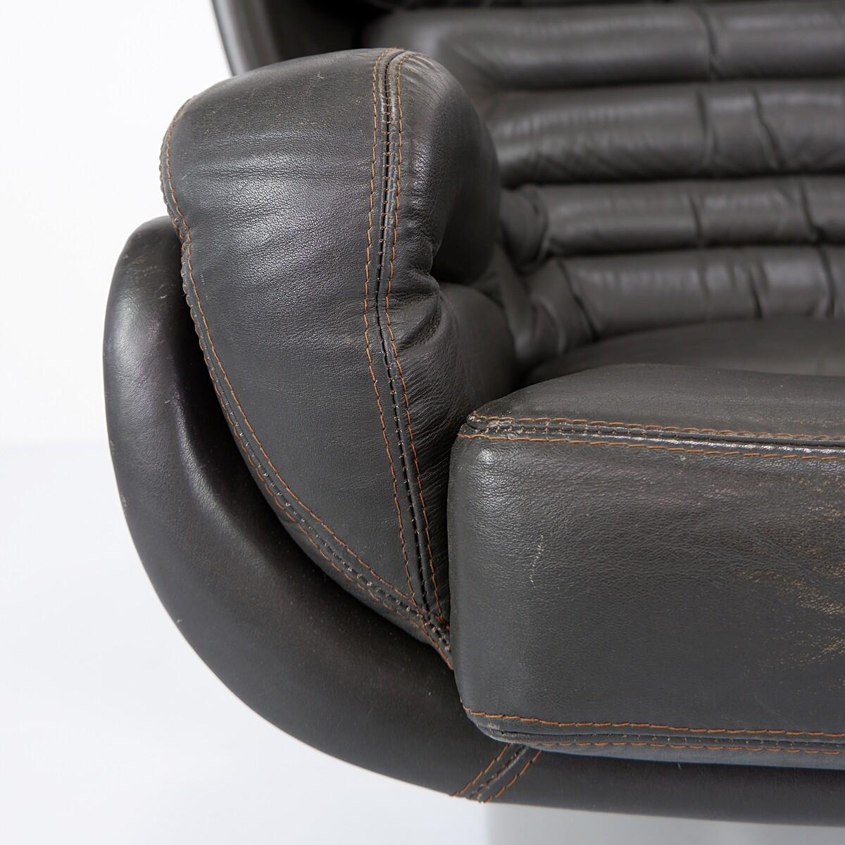 Leather Mid-Century Modern 
