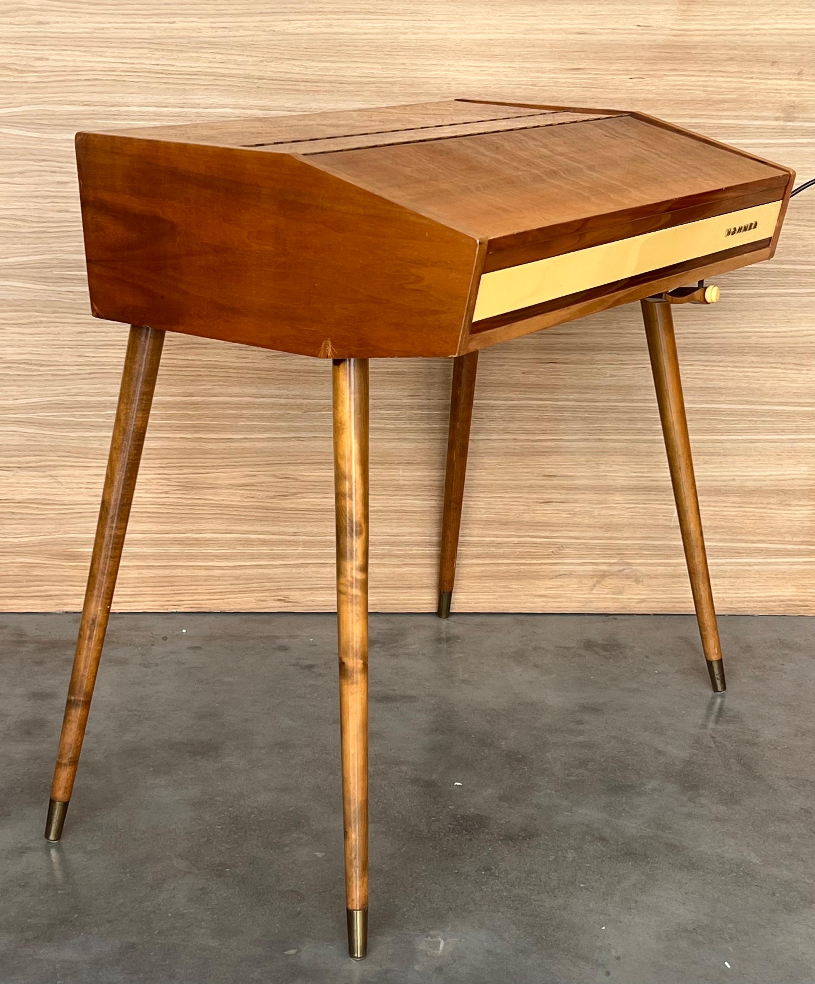 Mid Century Modern Electric Piano, Hohner In Good Condition In Miami, FL